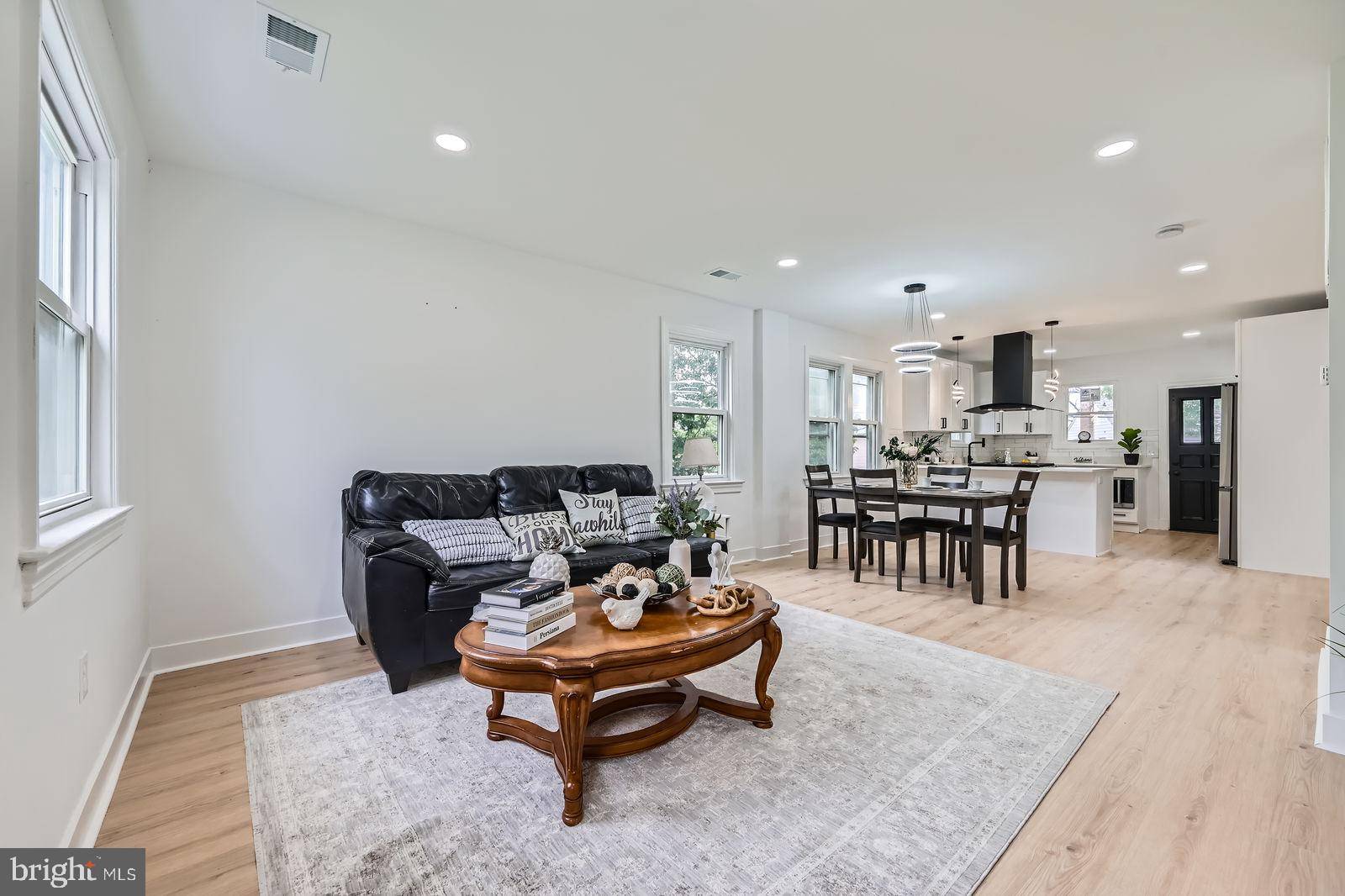 Baltimore, MD 21215,3814 CEDARDALE RD
