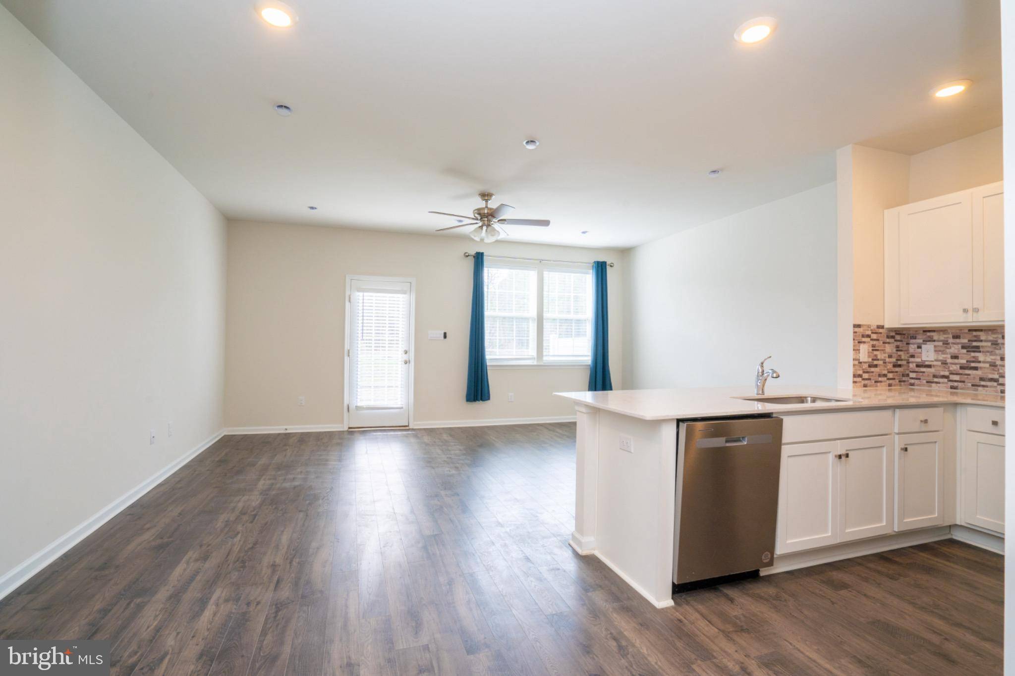 Glassboro, NJ 08028,172 MAZZEO DR