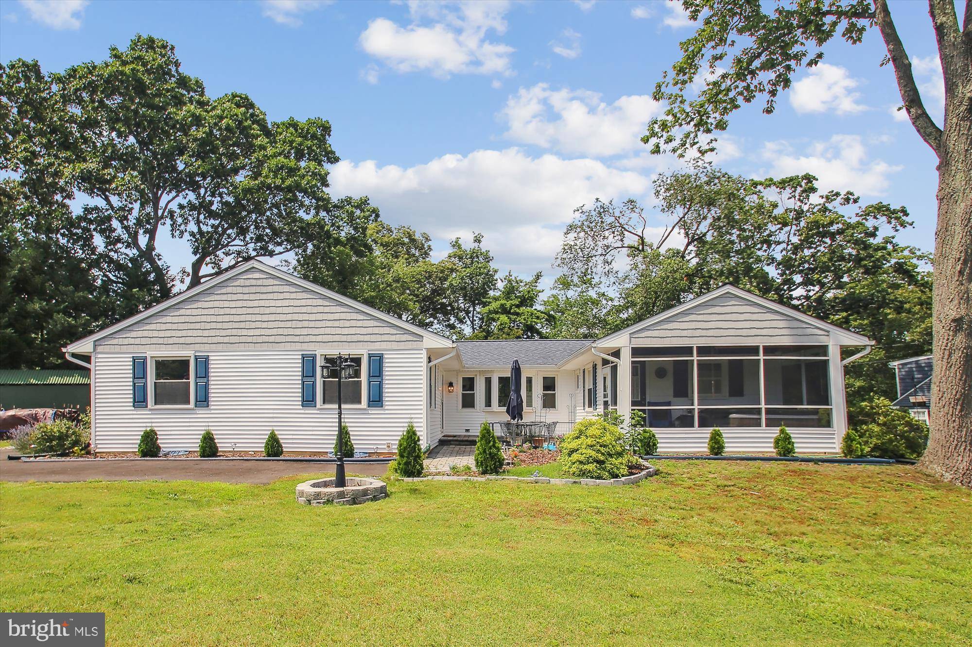 Pasadena, MD 21122,1482 FRIENDLY RD