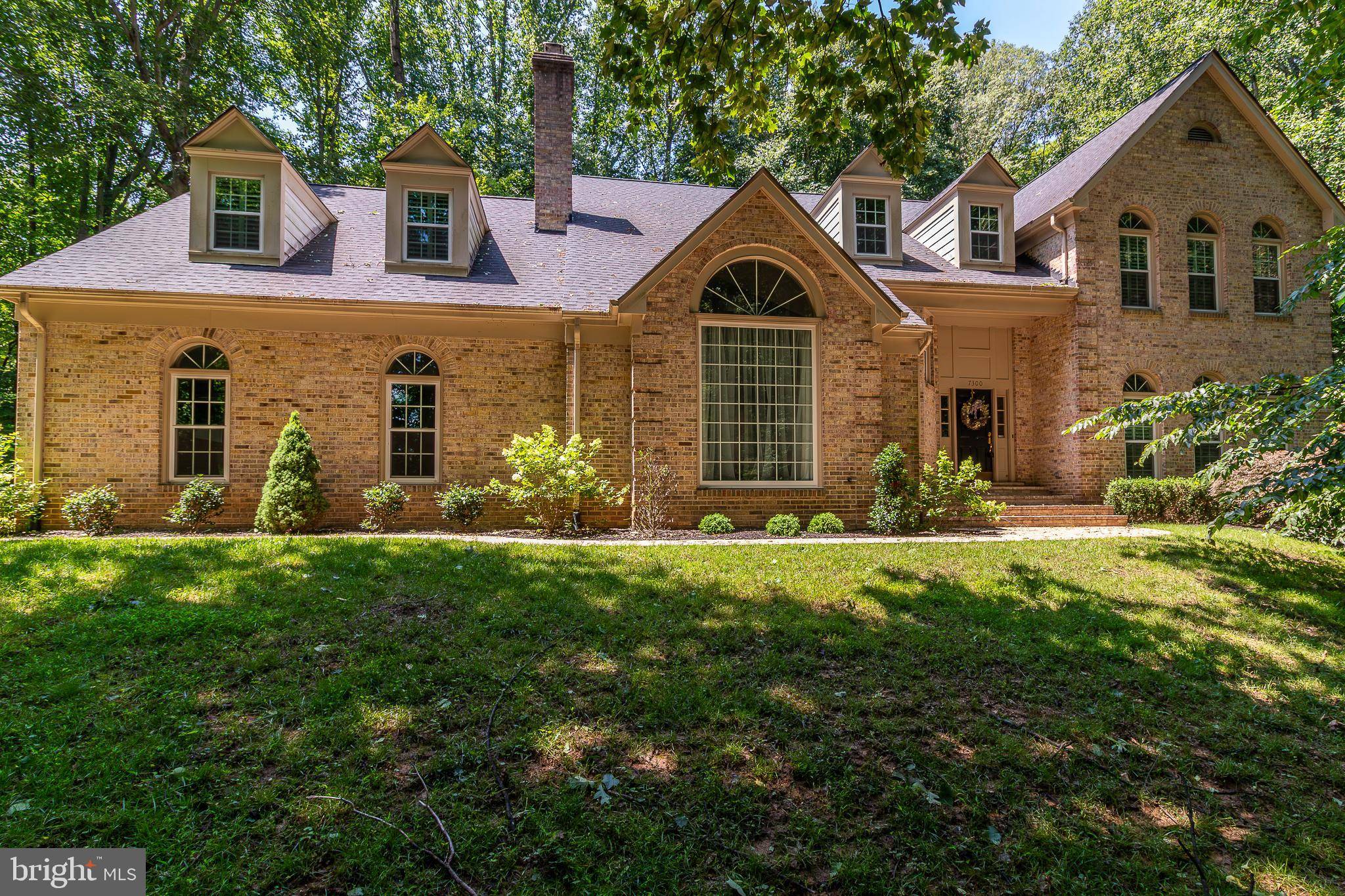 Fairfax Station, VA 22039,7300 SCARLET OAK CT