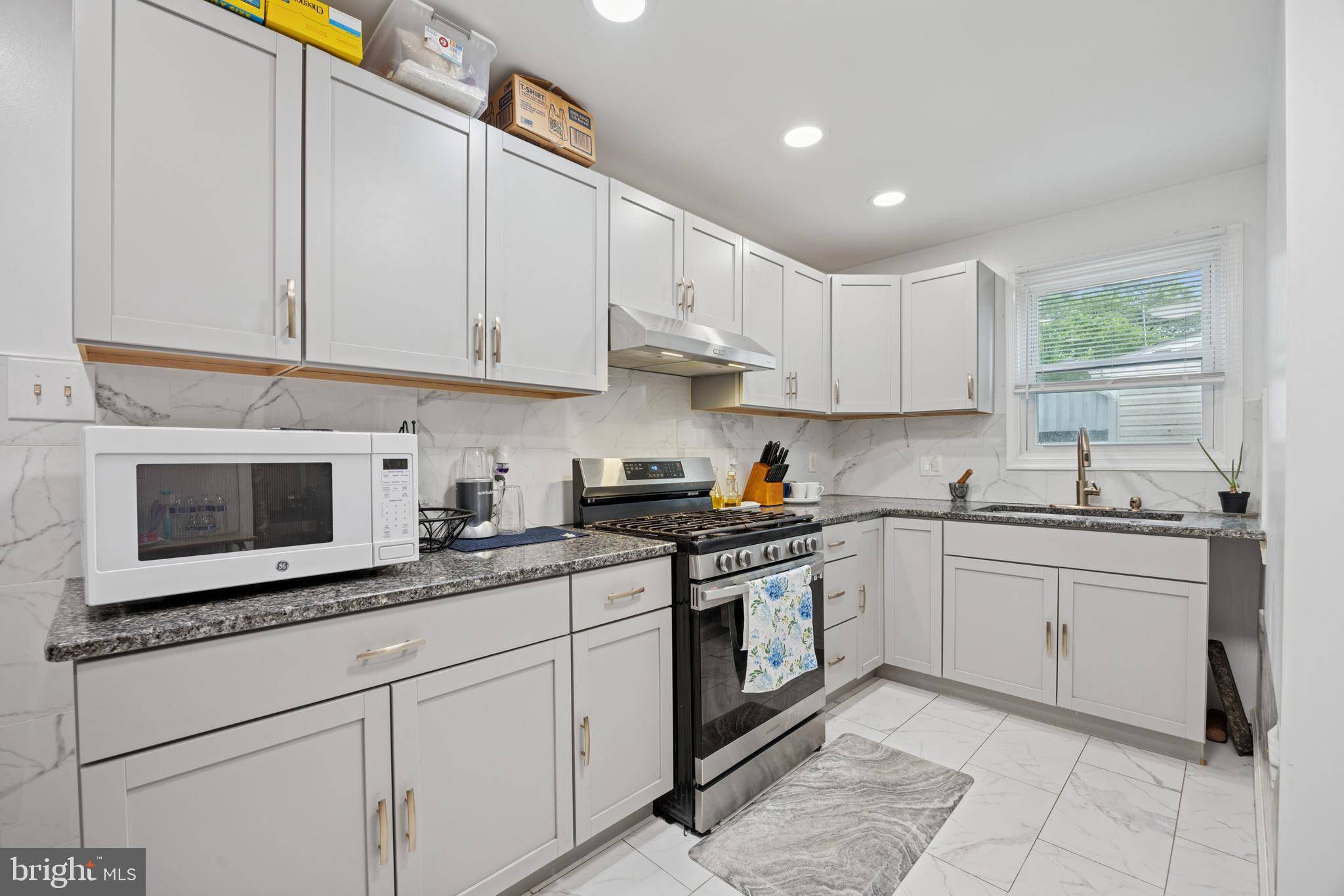 Lansdale, PA 19446,909 WALNUT ST