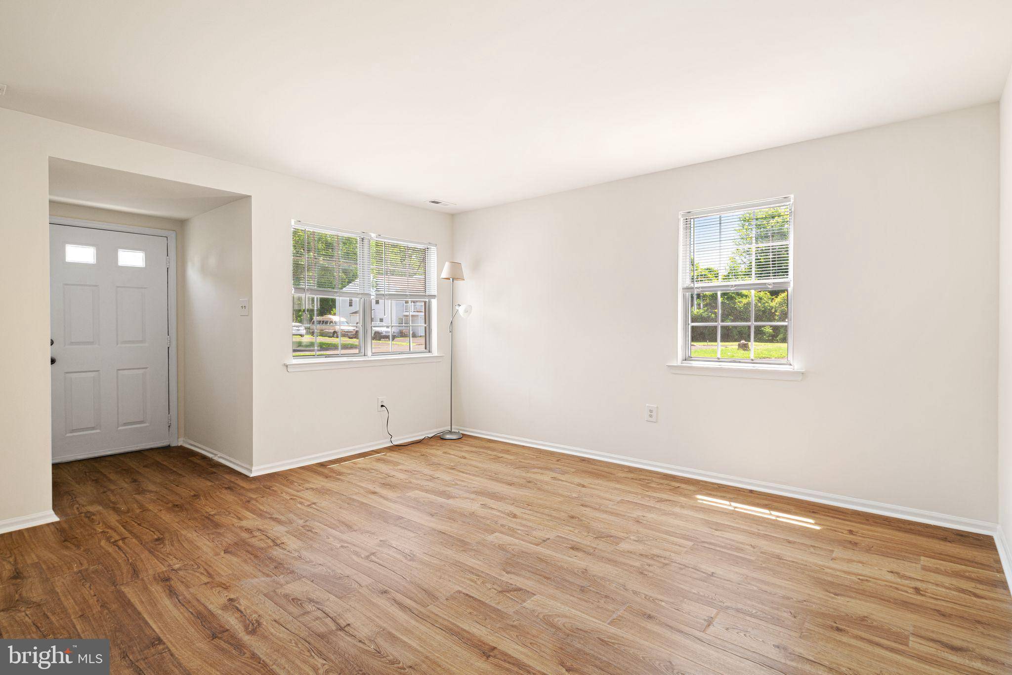 Langhorne, PA 19047,714 TIMBER LN