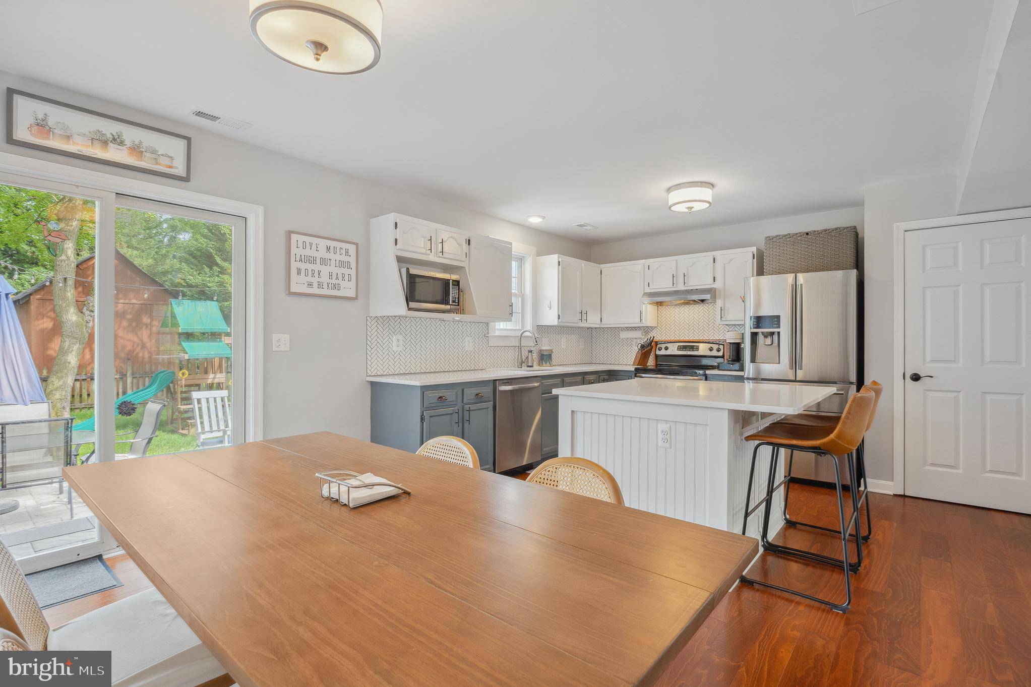 Edgewater, MD 21037,926 HILLSIDE AVE