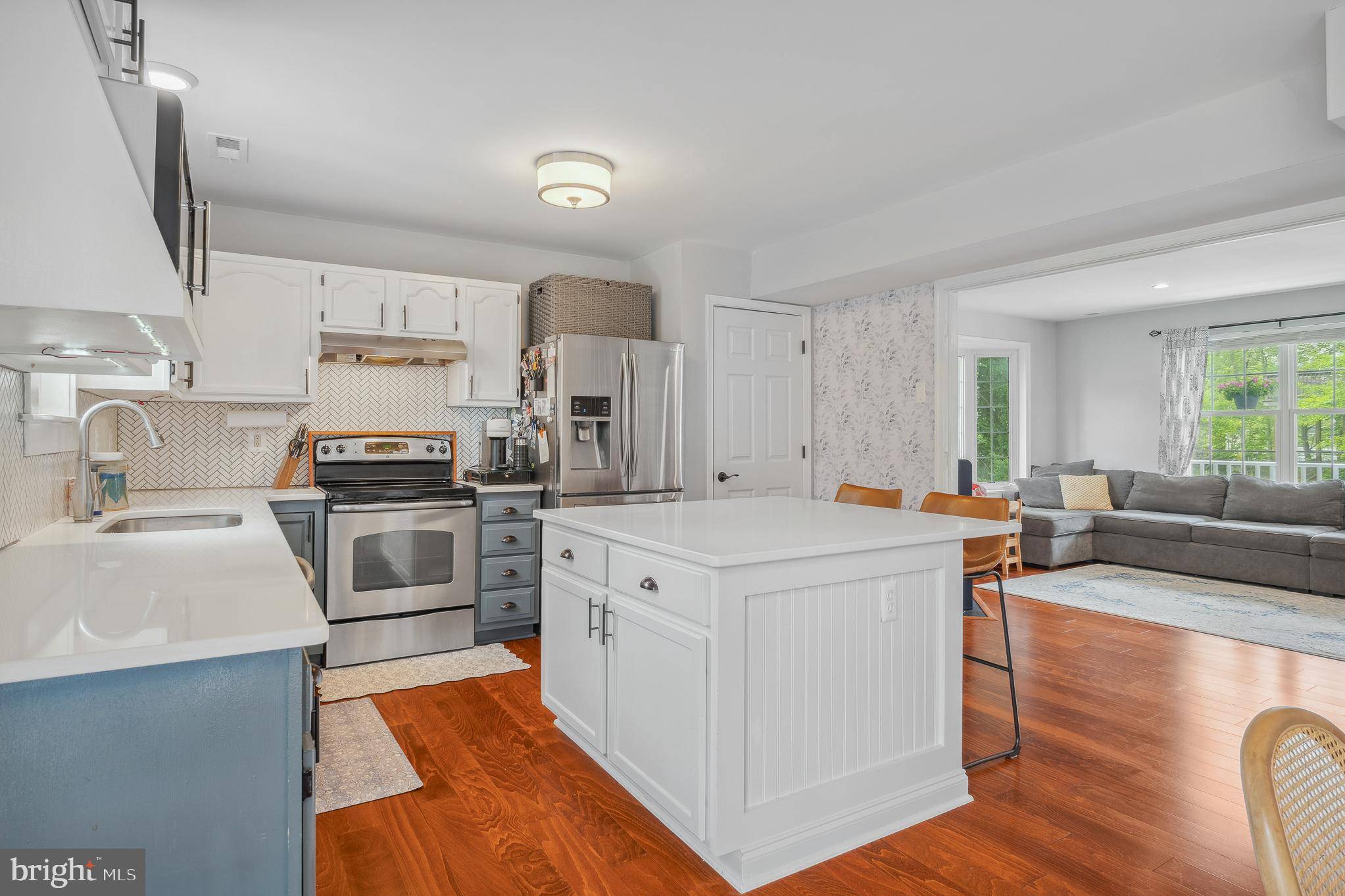 Edgewater, MD 21037,926 HILLSIDE AVE