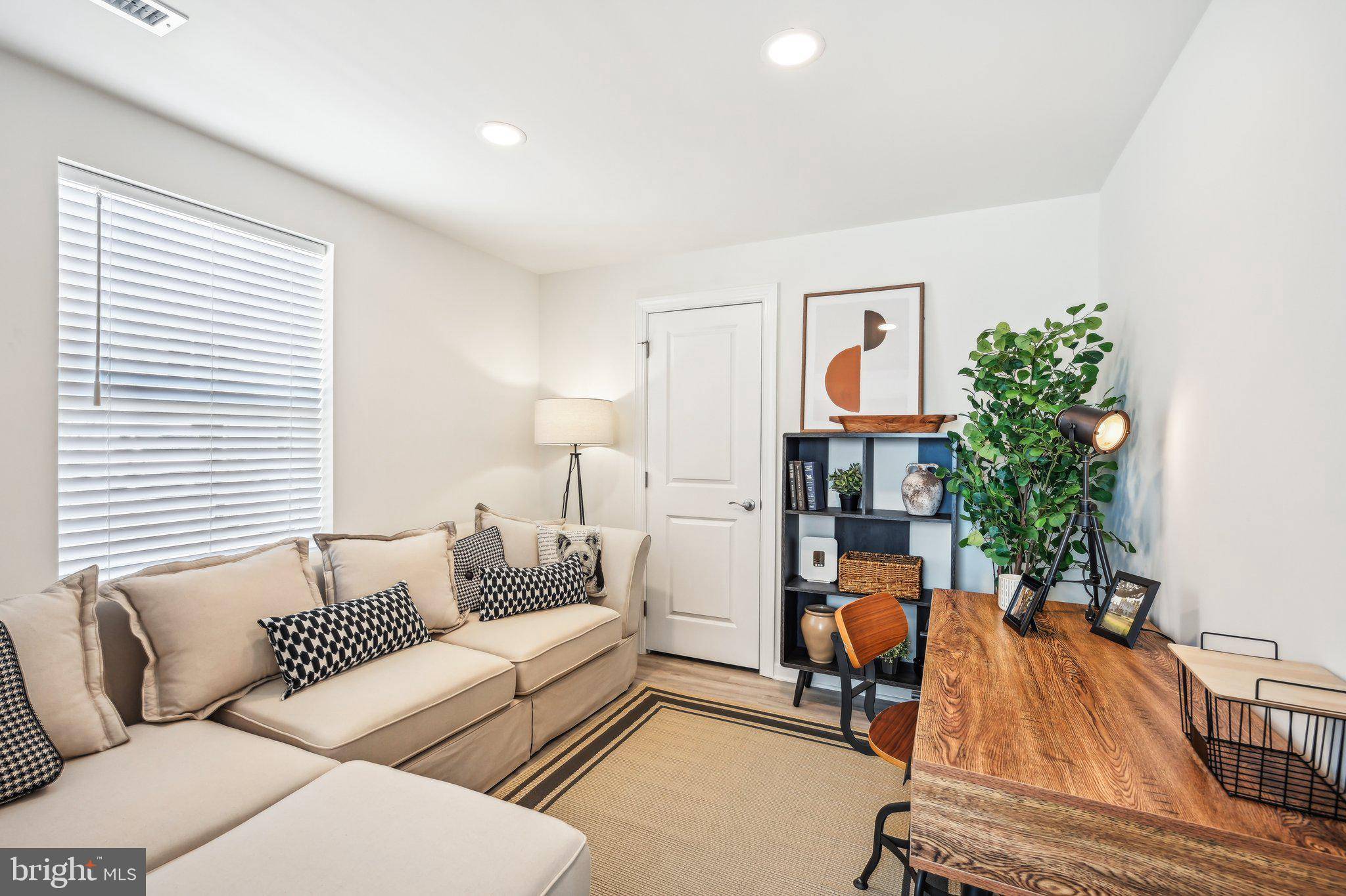 Norristown, PA 19401,1809 ARCH ST #20S