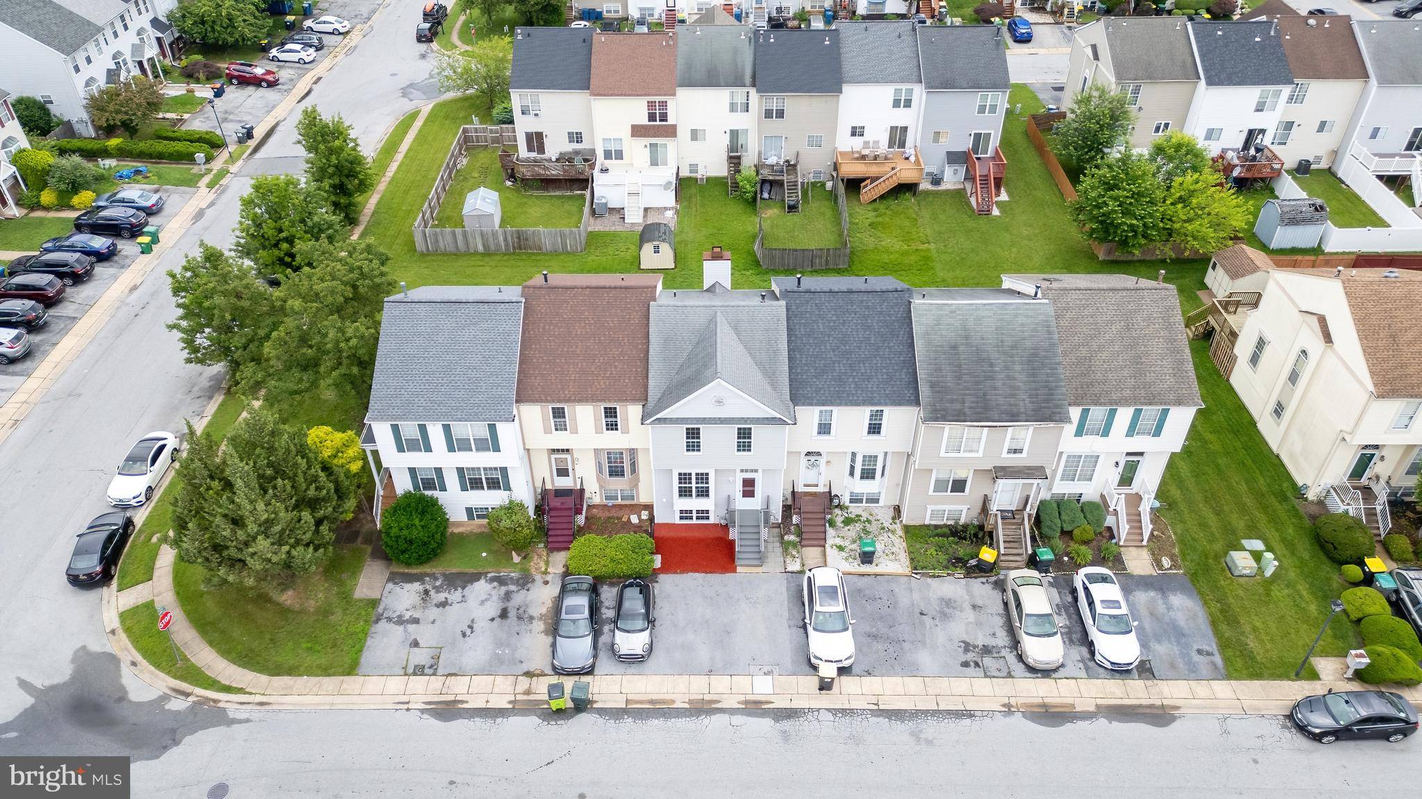 Newark, DE 19702,205 FINCH WAY