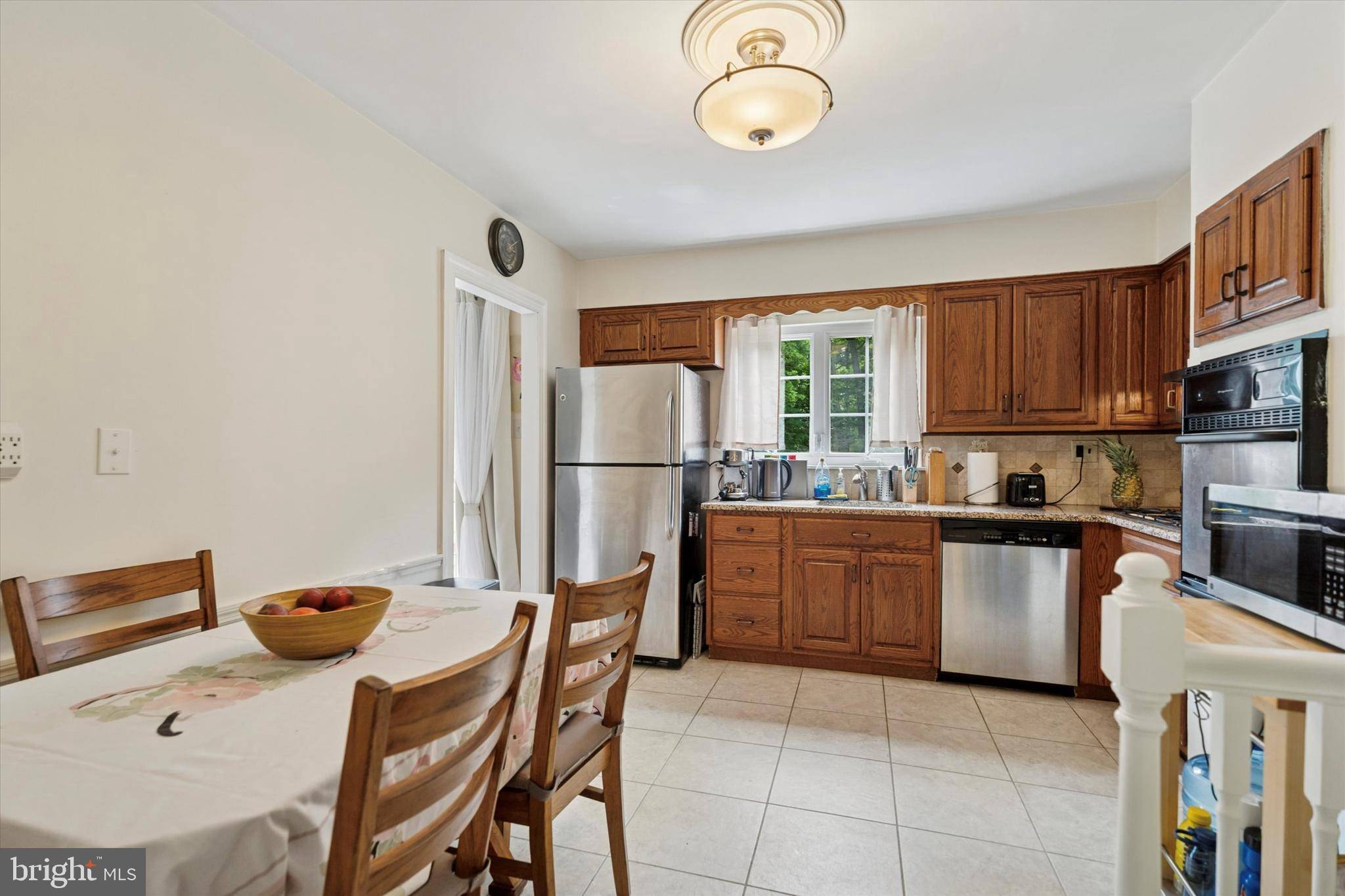 Warminster, PA 18974,709 PARMENTIER RD