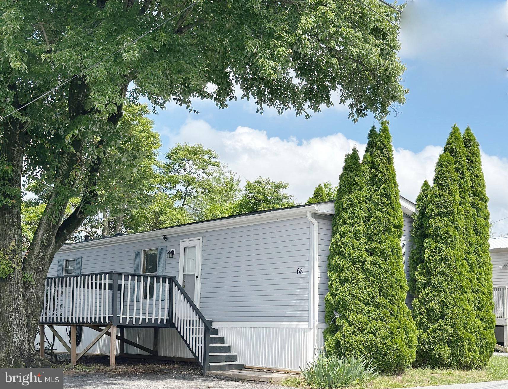Downingtown, PA 19335,270 WEST UWCHLAN AVE #68