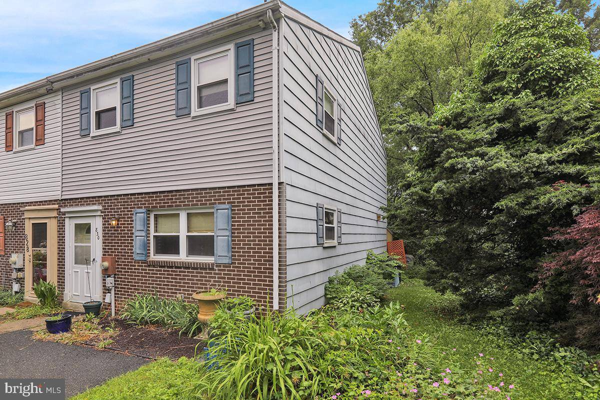Reading, PA 19606,830 BEAVER LN