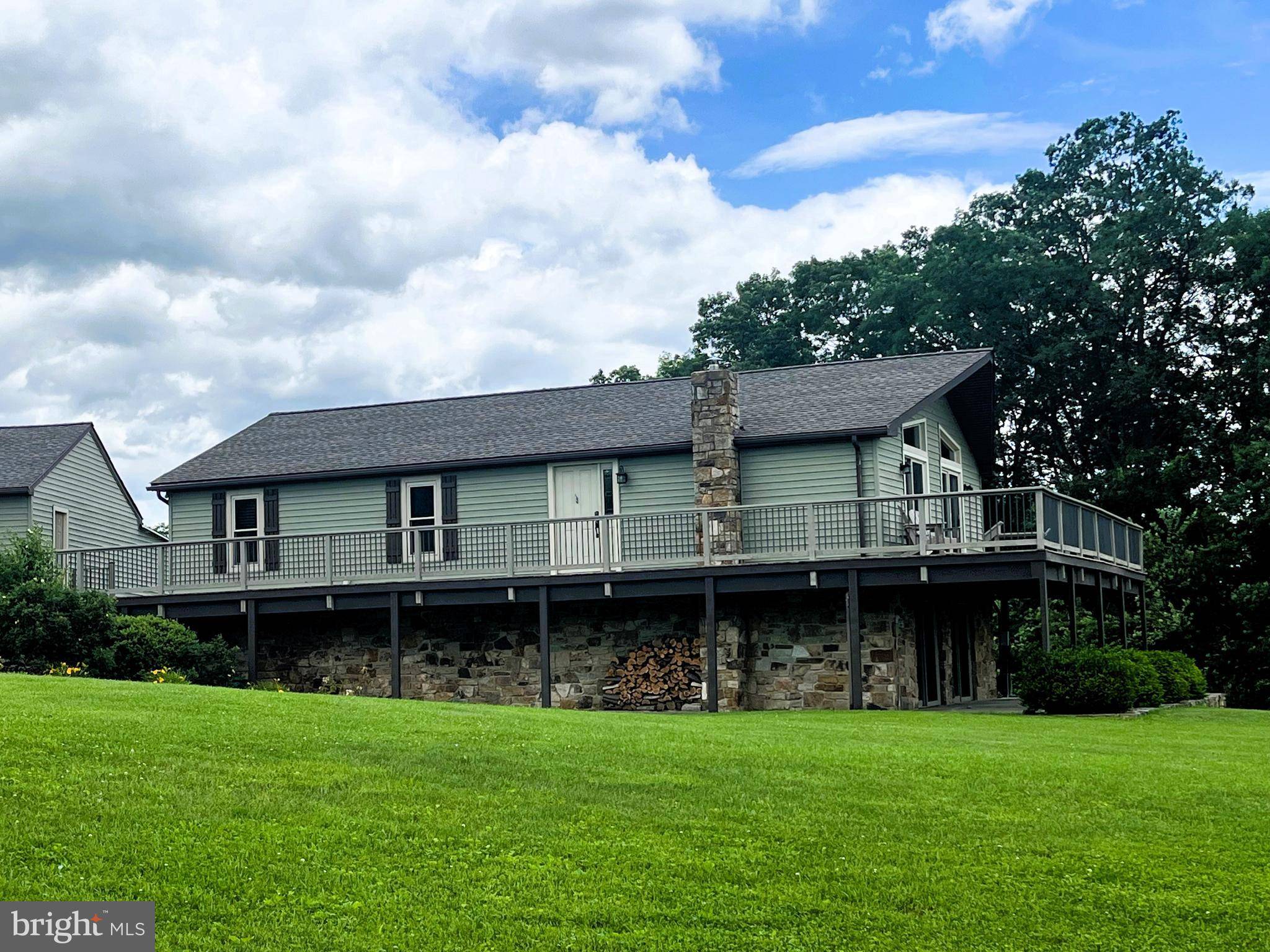 Mifflintown, PA 17059,444 S RIDGE RD
