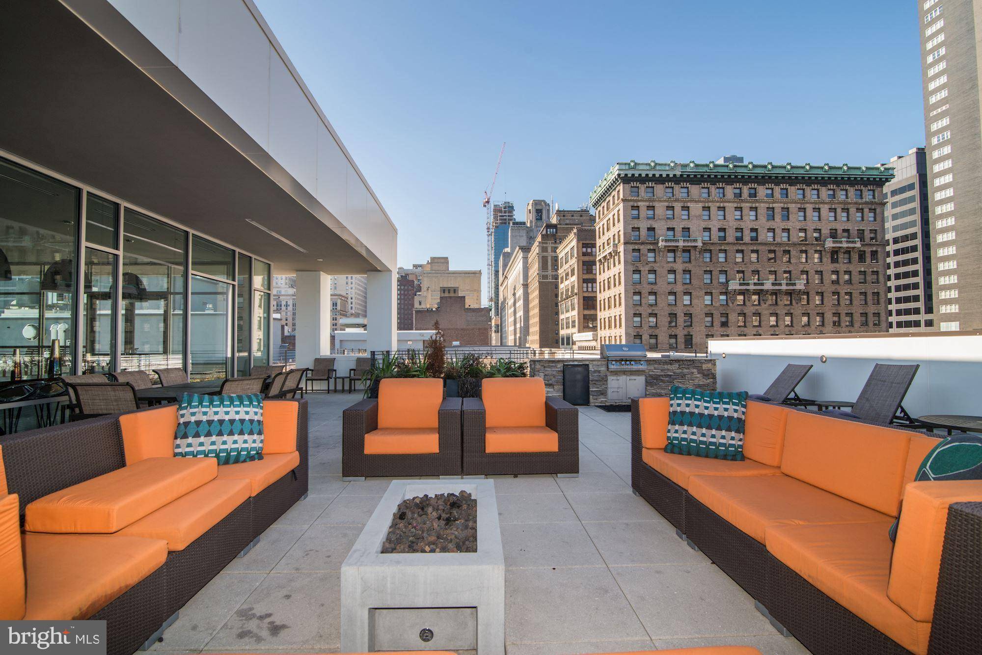 Philadelphia, PA 19107,1125 SANSOM ST #1B-420