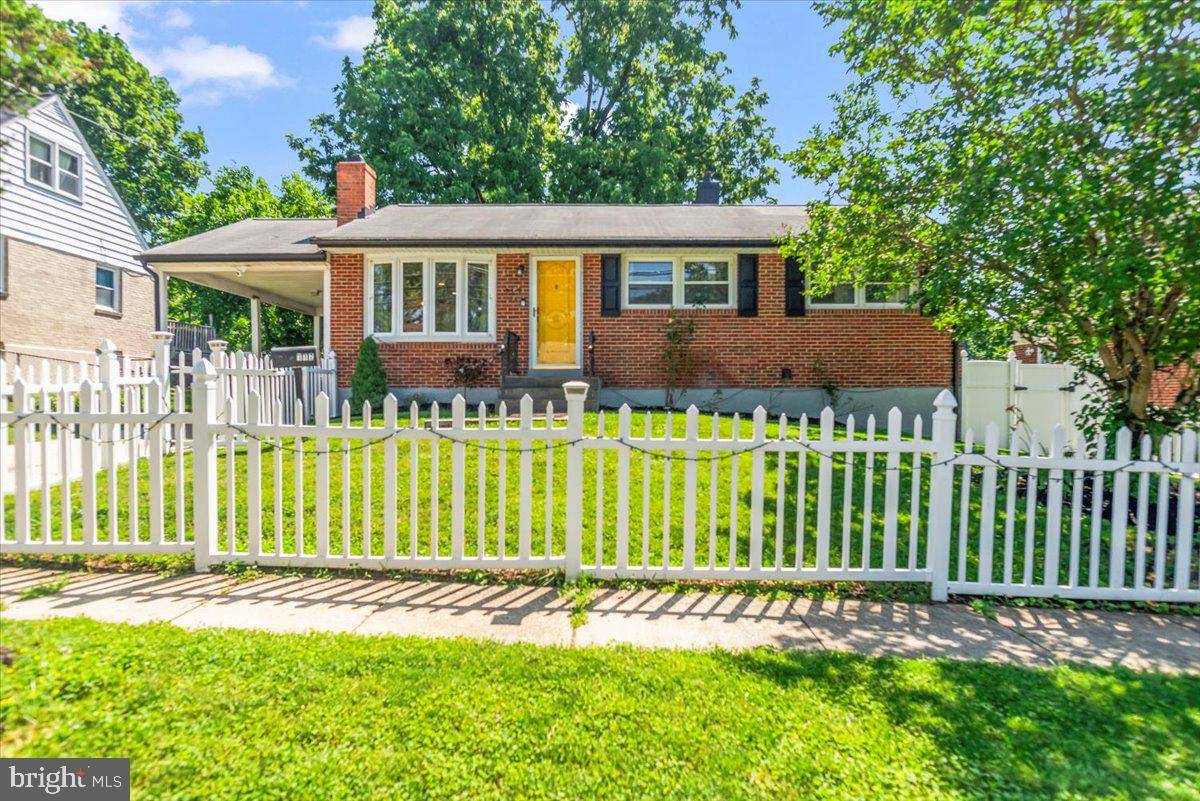 Capitol Heights, MD 20743,117 PEPPER MILL DR