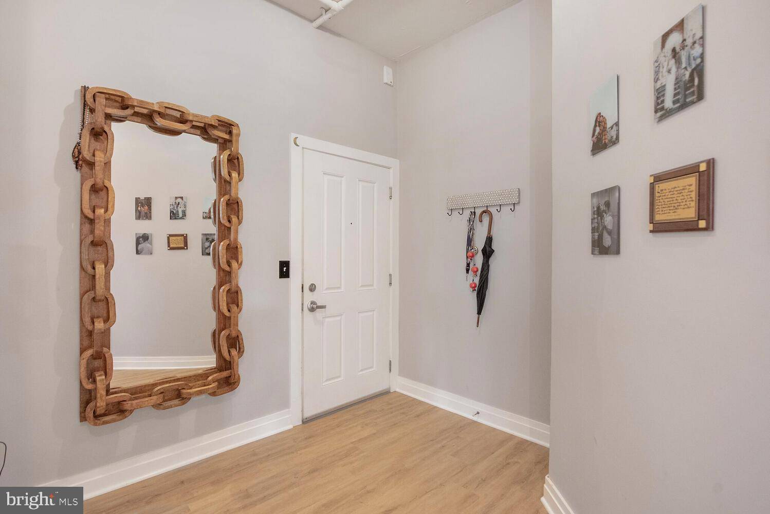 Fairfax, VA 22033,4480 MARKET COMMONS DR #215
