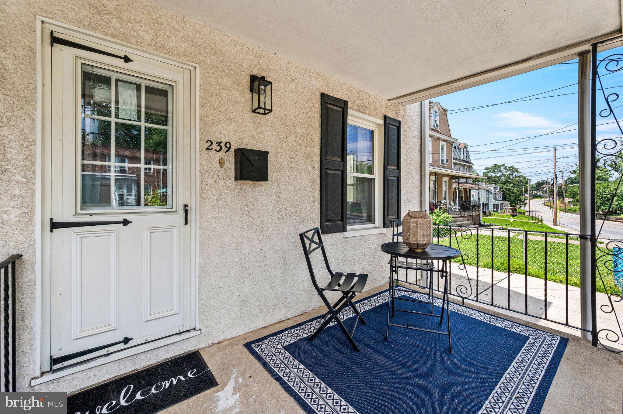 Crum Lynne, PA 19022,239 FAIRVIEW RD