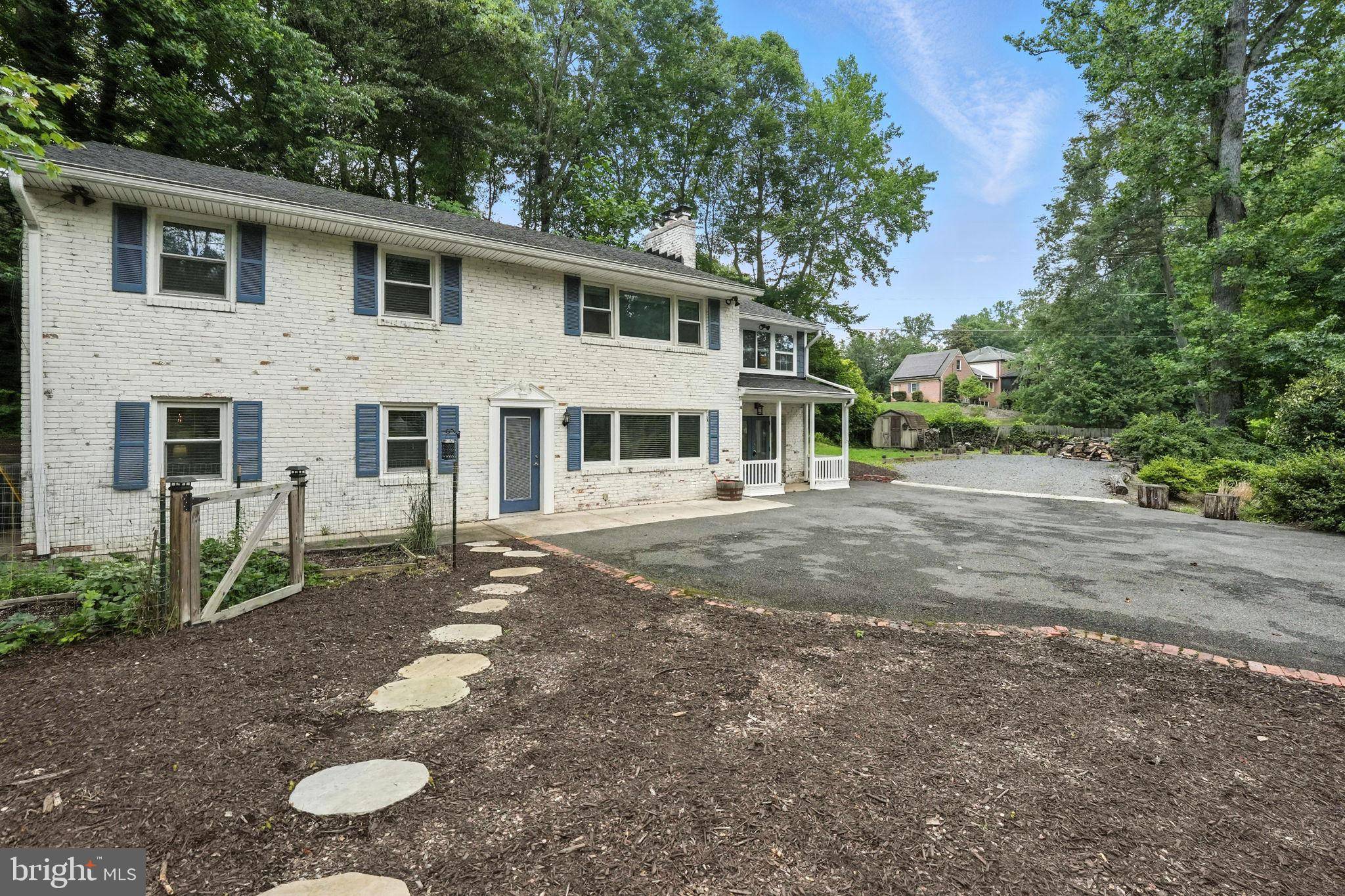 Vienna, VA 22182,1740 PROFFIT RD