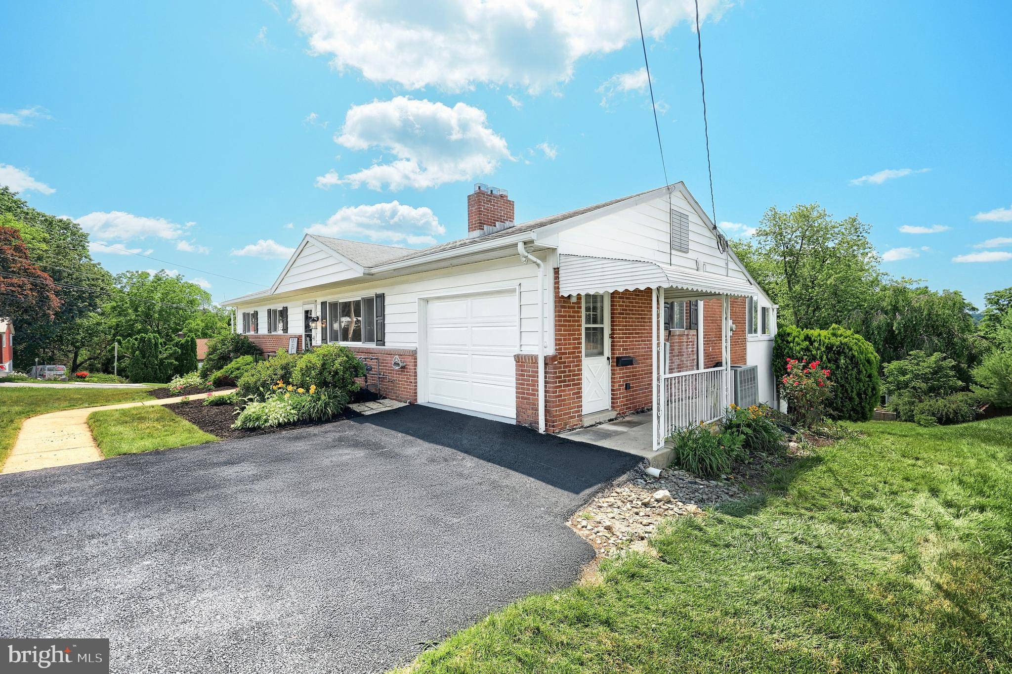 Dallastown, PA 17313,2988 BRADLEY AVE