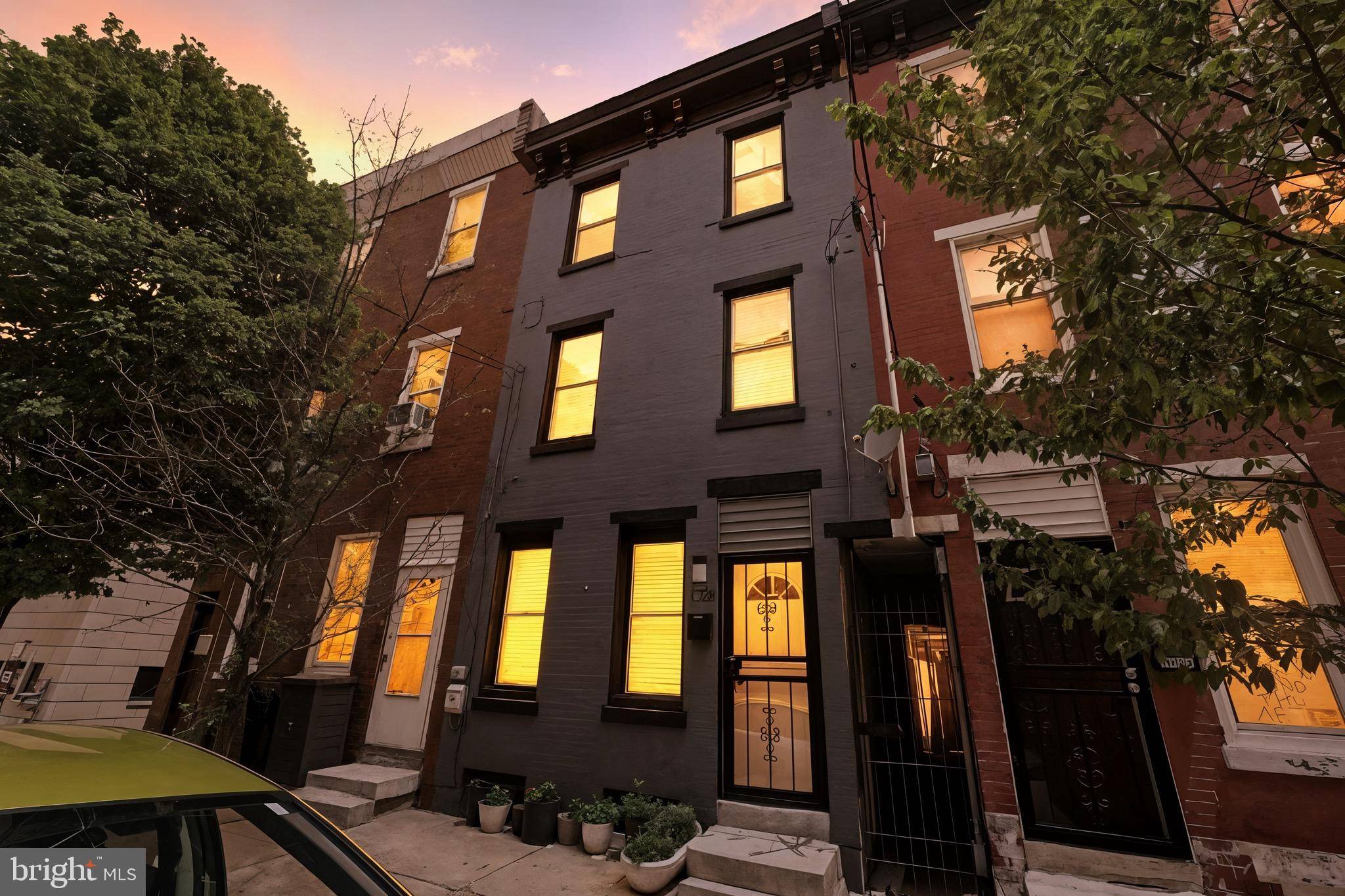 Philadelphia, PA 19122,1723 N MASCHER ST
