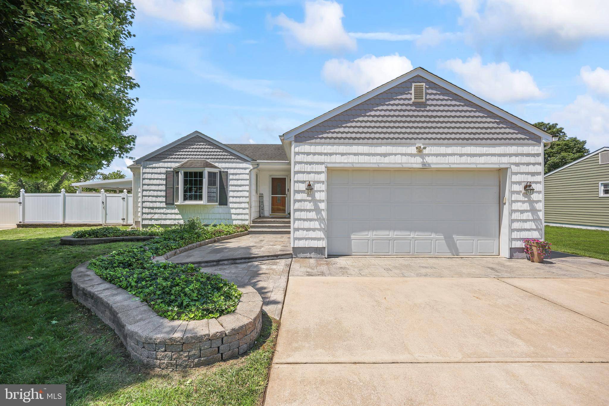 Cookstown, NJ 08511,23 NOR-LAINE
