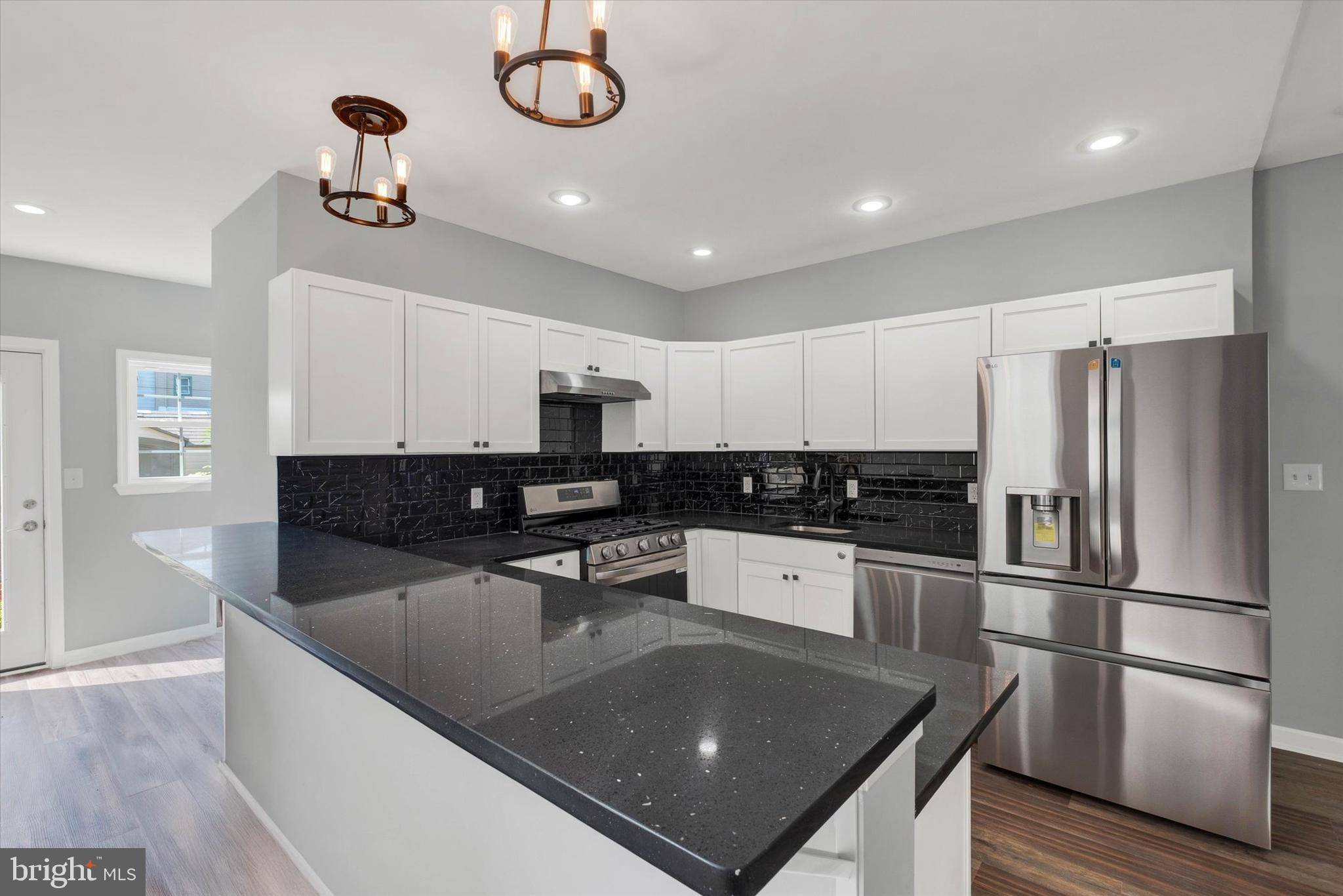 Philadelphia, PA 19137,4493 EDGEMONT ST