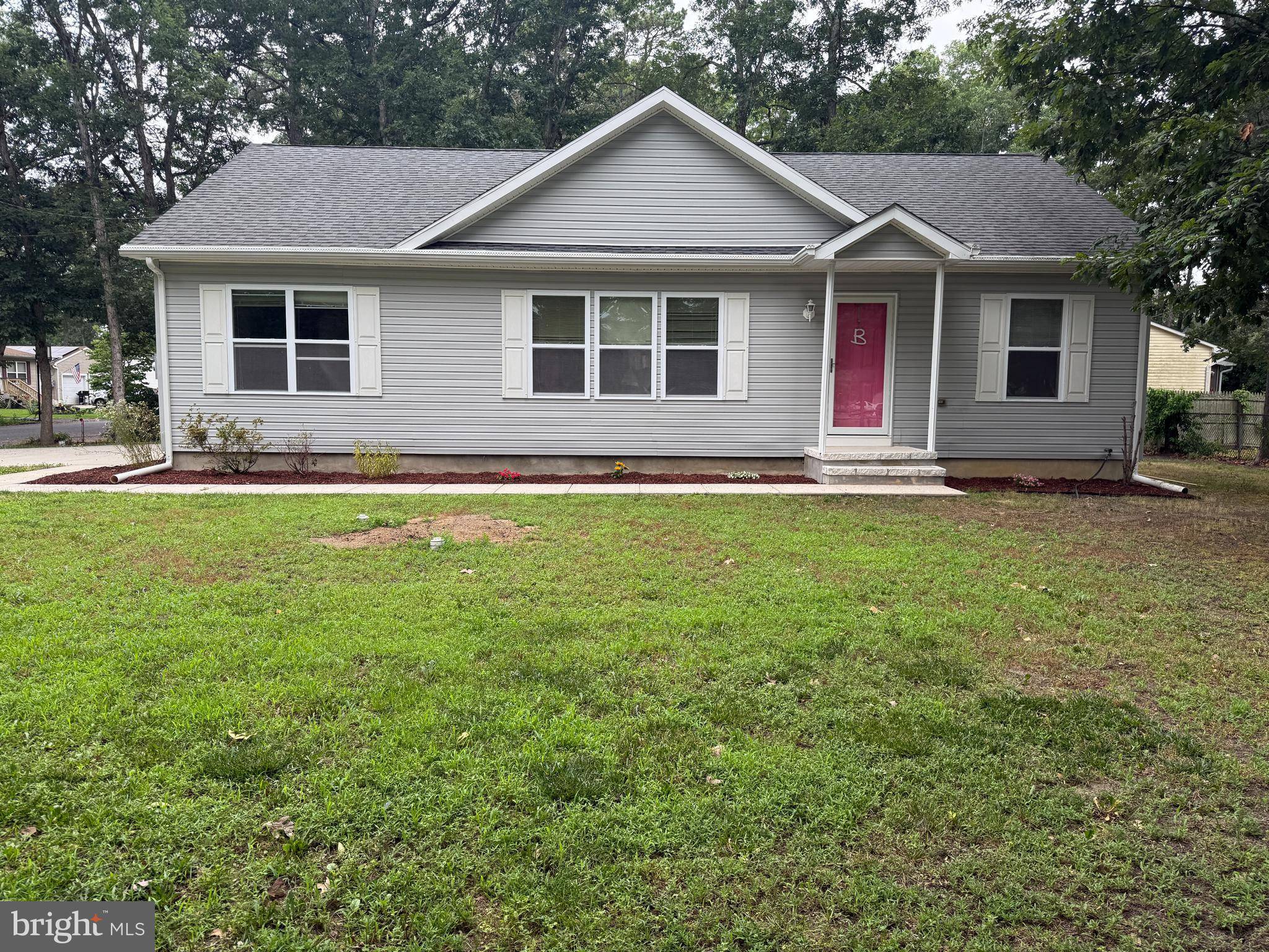 Millville, NJ 08332,2 LAUREL DR