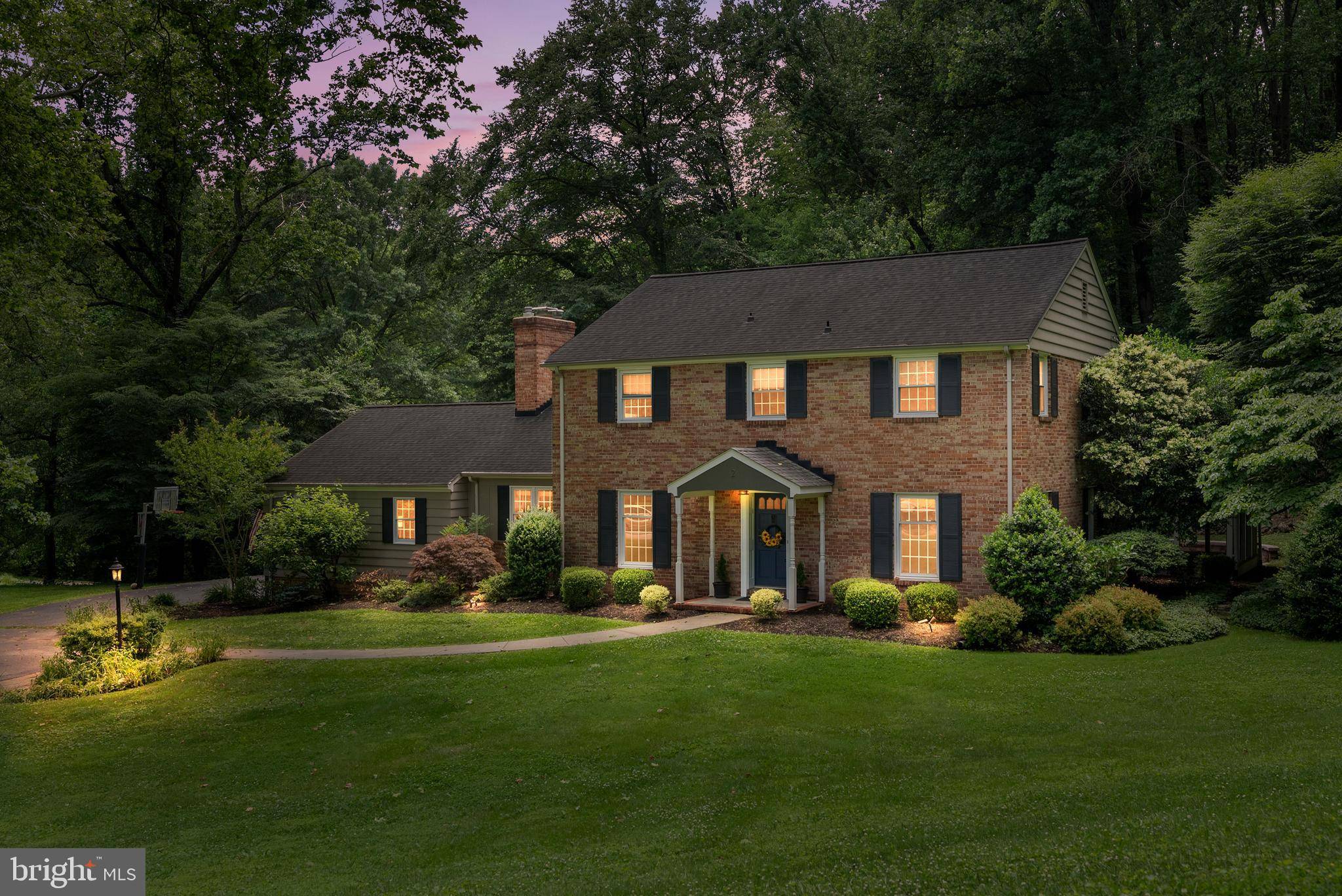 Glen Arm, MD 21057,2 CHICKORY CT
