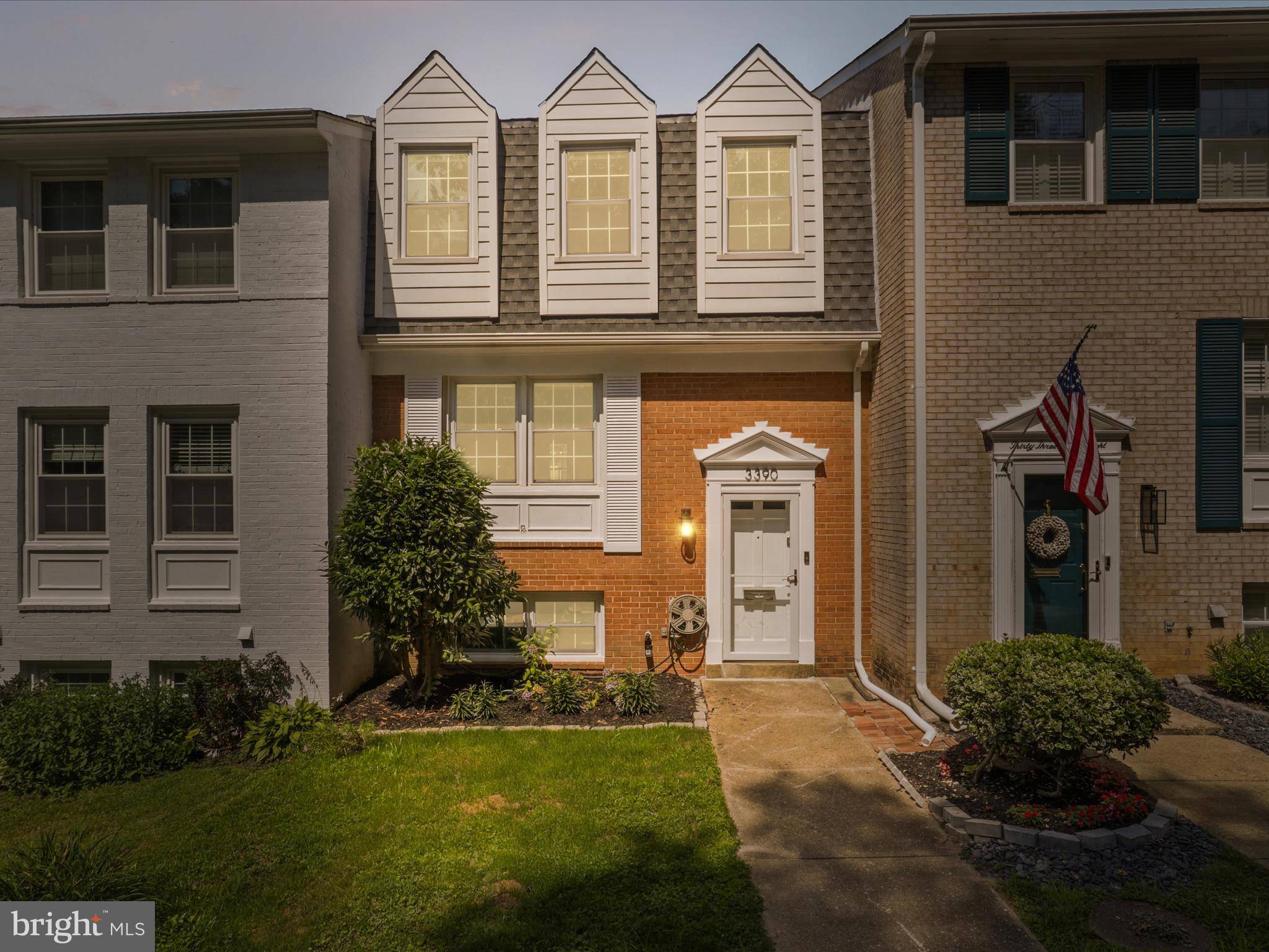 Annandale, VA 22003,3390 WHIPPLE CT