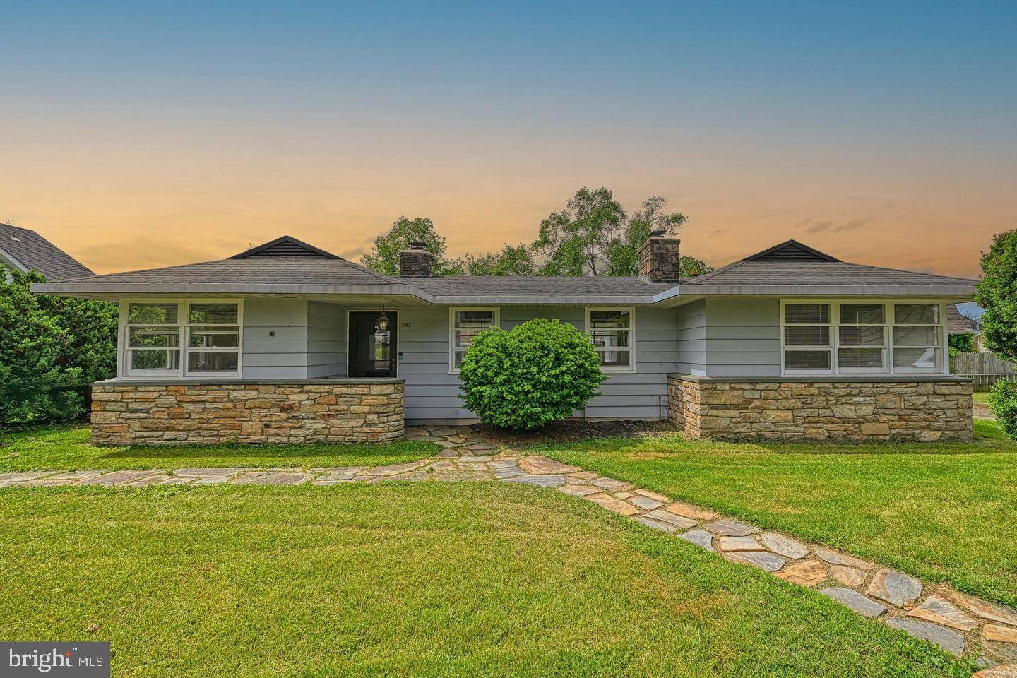 Remington, VA 22734,102 E WASHINGTON ST