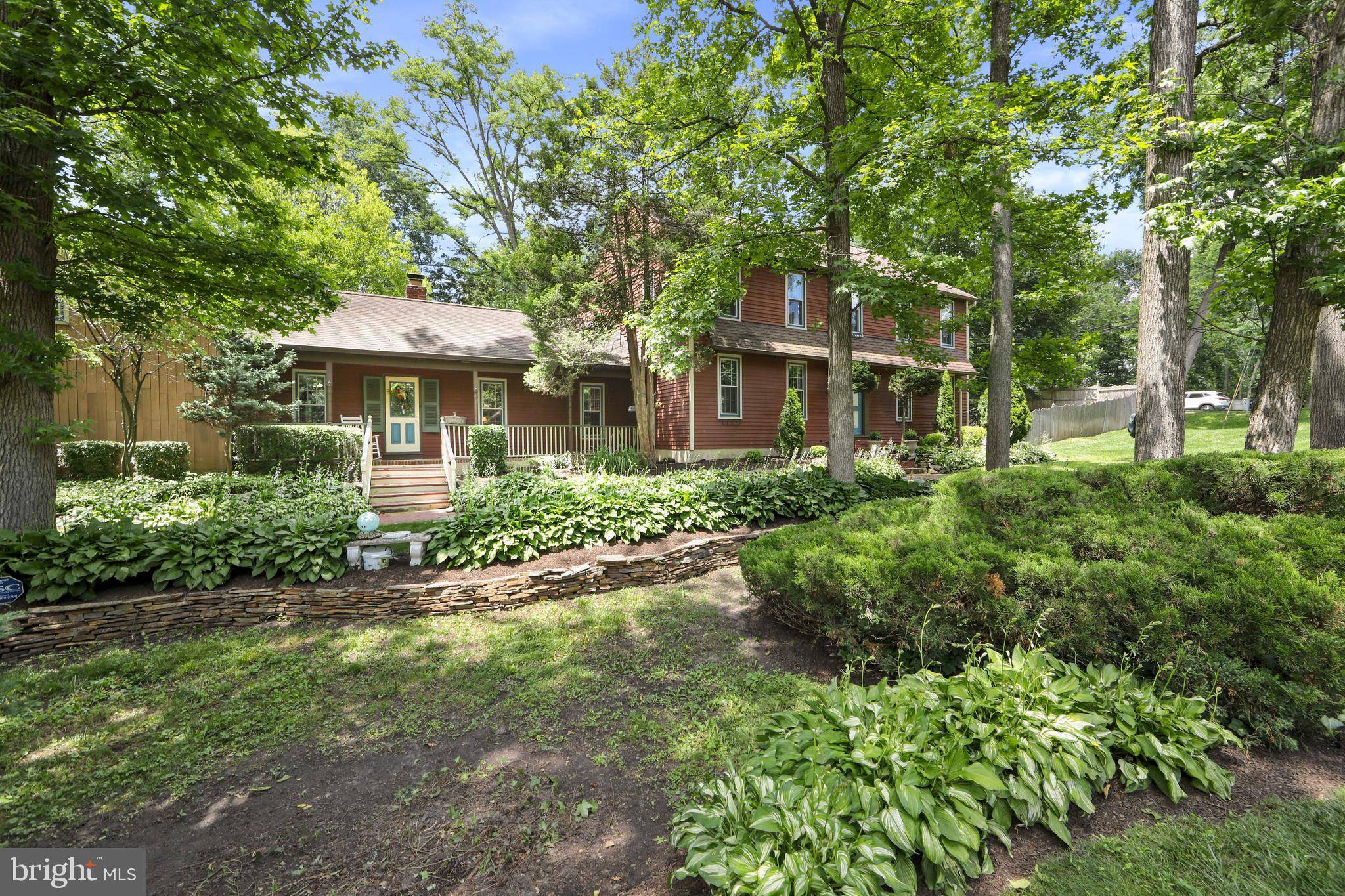 Moorestown, NJ 08057,201 LAURENCE DR