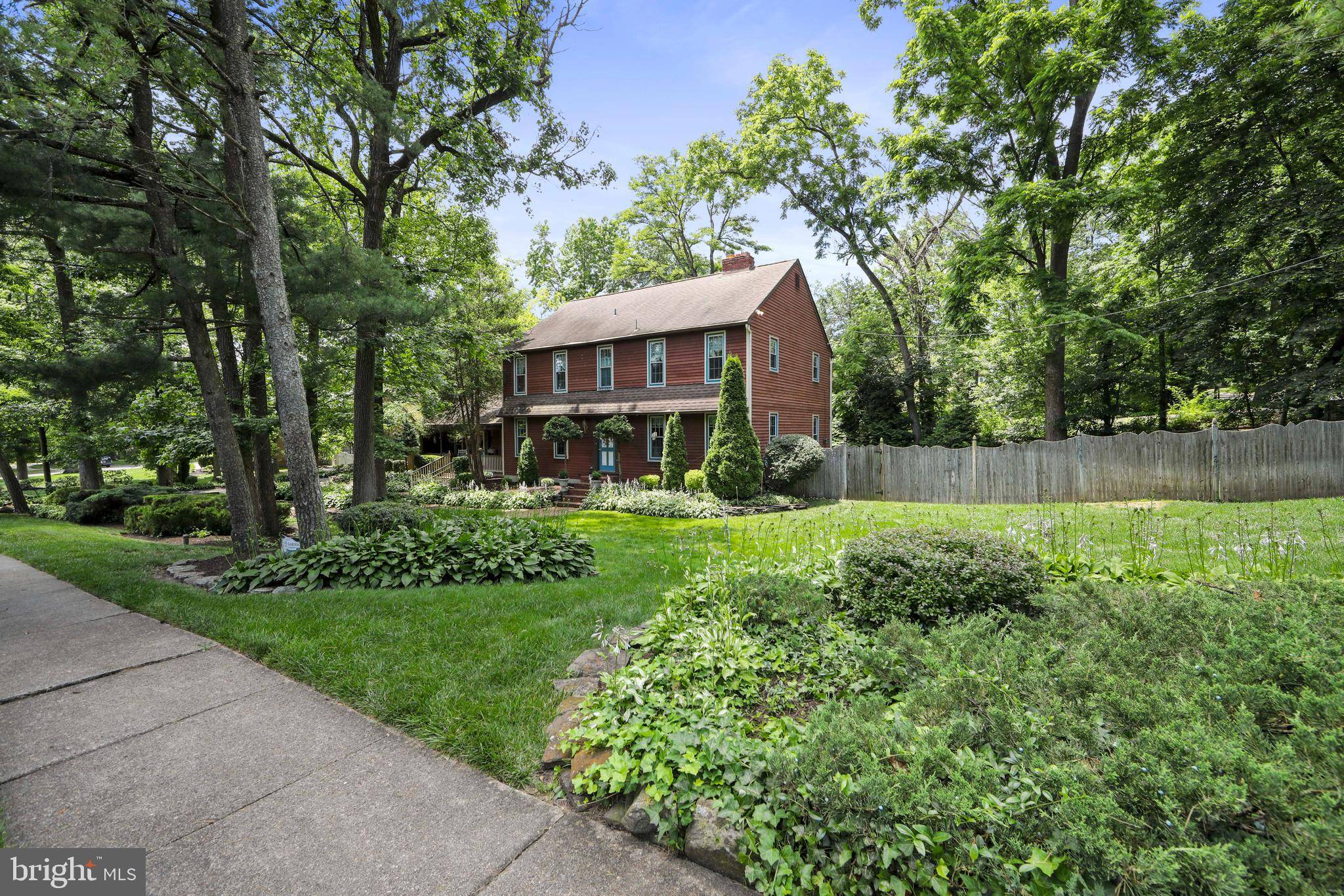 Moorestown, NJ 08057,201 LAURENCE DR