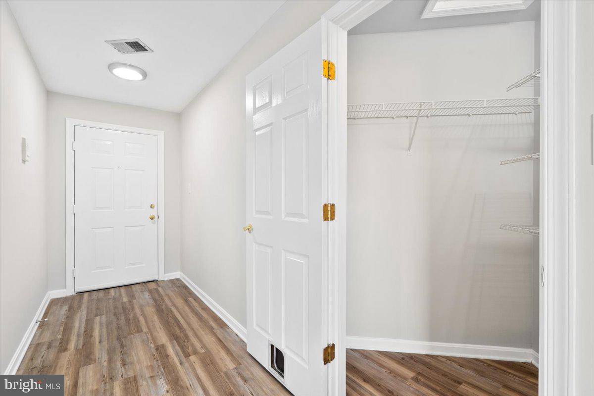 Frederick, MD 21702,2500 DRIFTWOOD CT #3B