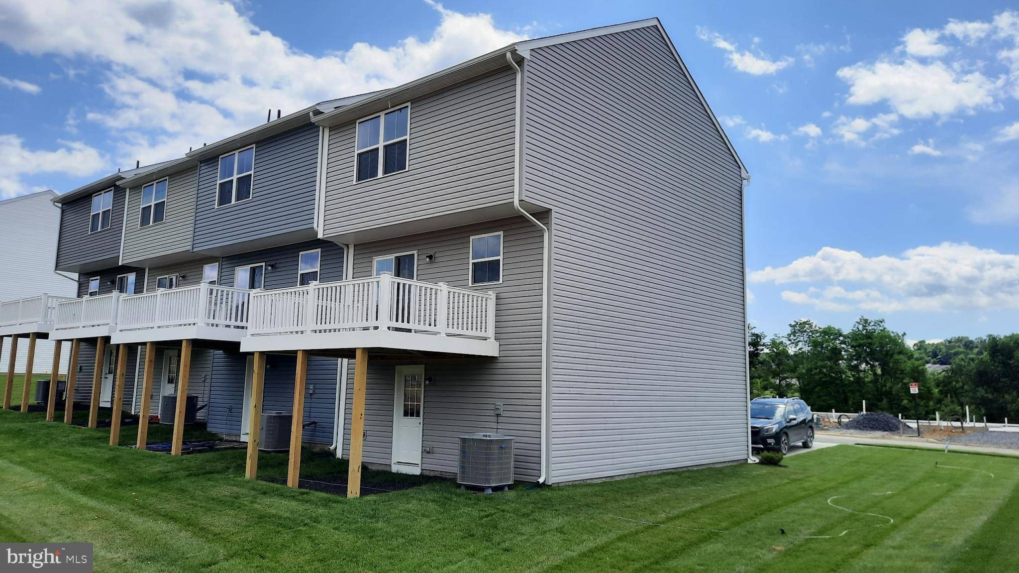 Strasburg, VA 22657,345 SOPHIE ST