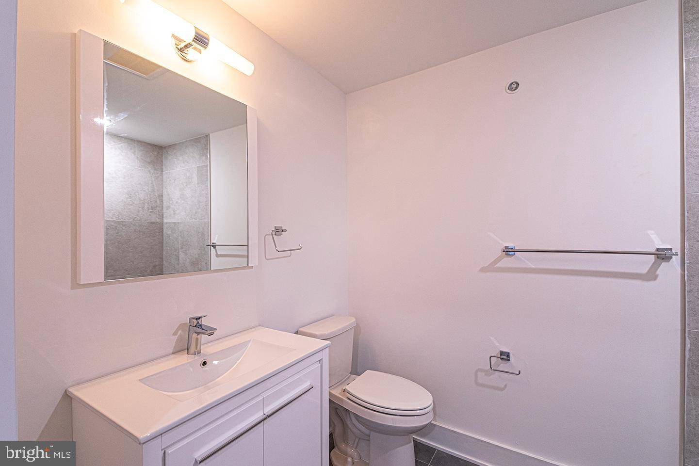Philadelphia, PA 19123,1245 RIDGE AVE #UNIT 306