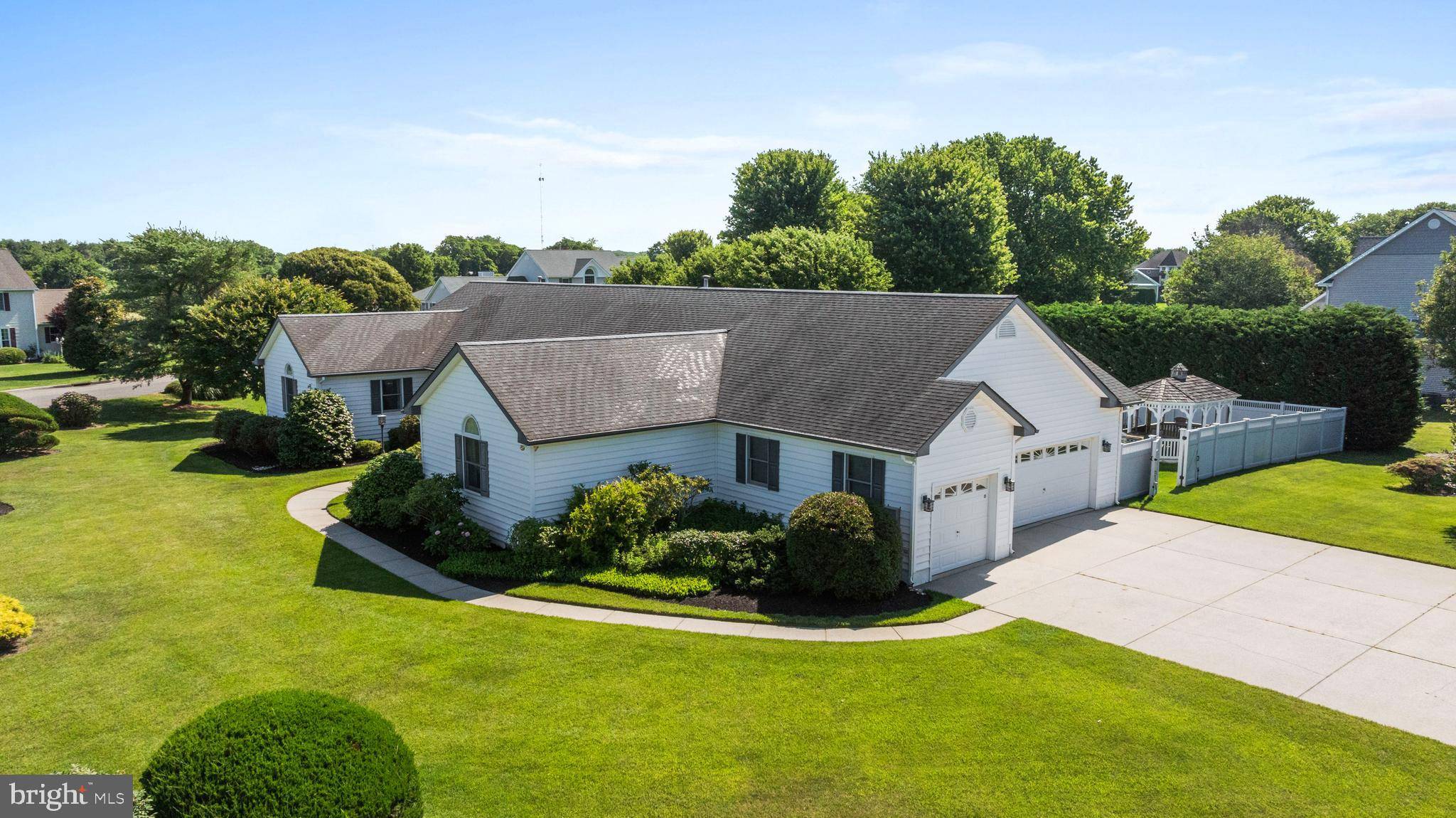 Cape May, NJ 08204,10 STRAWBERRY LN