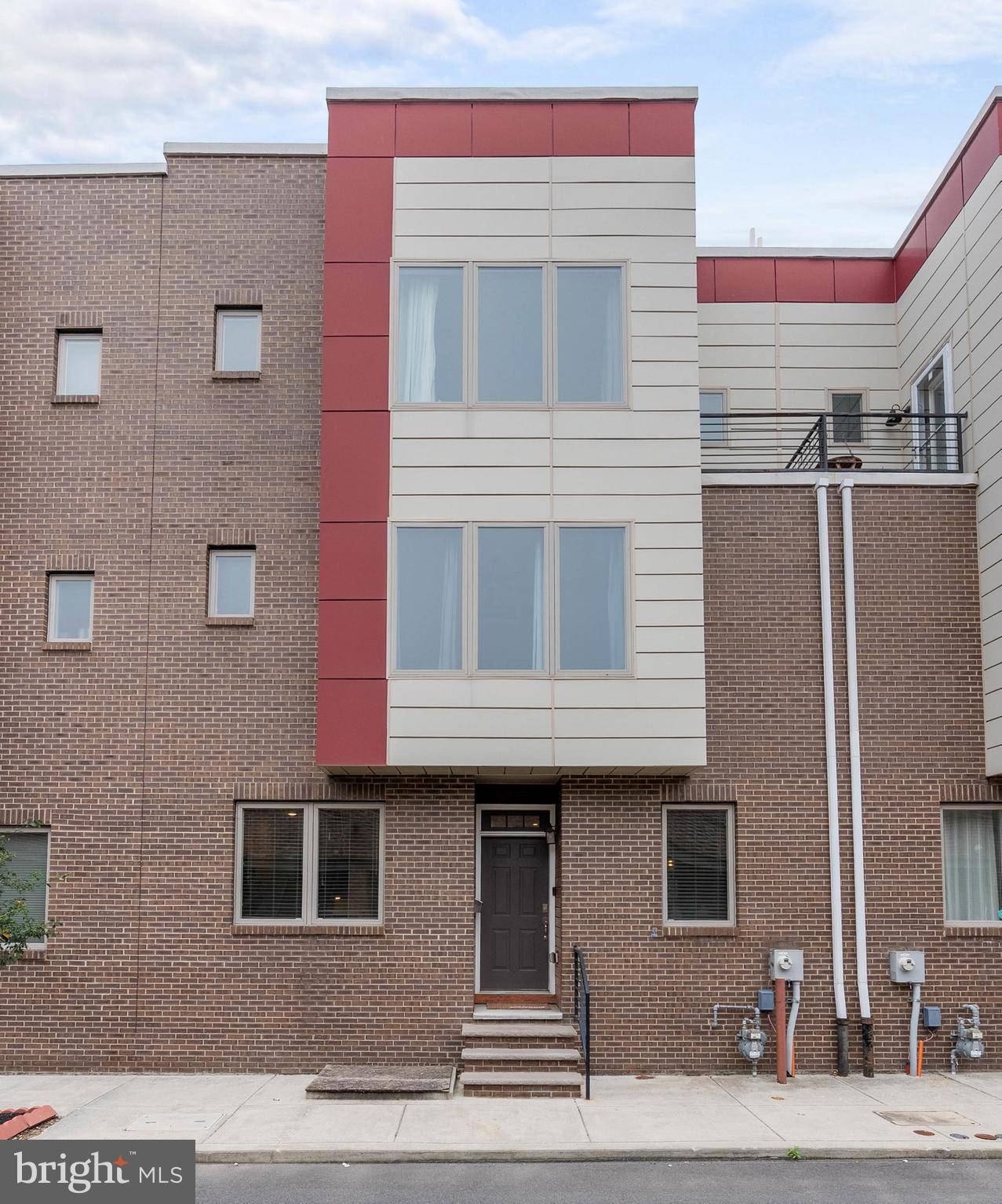 Philadelphia, PA 19122,1837 N PALETHORP ST