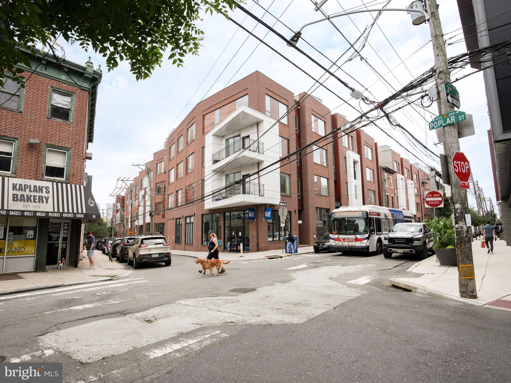 Philadelphia, PA 19123,1005 N 3RD ST