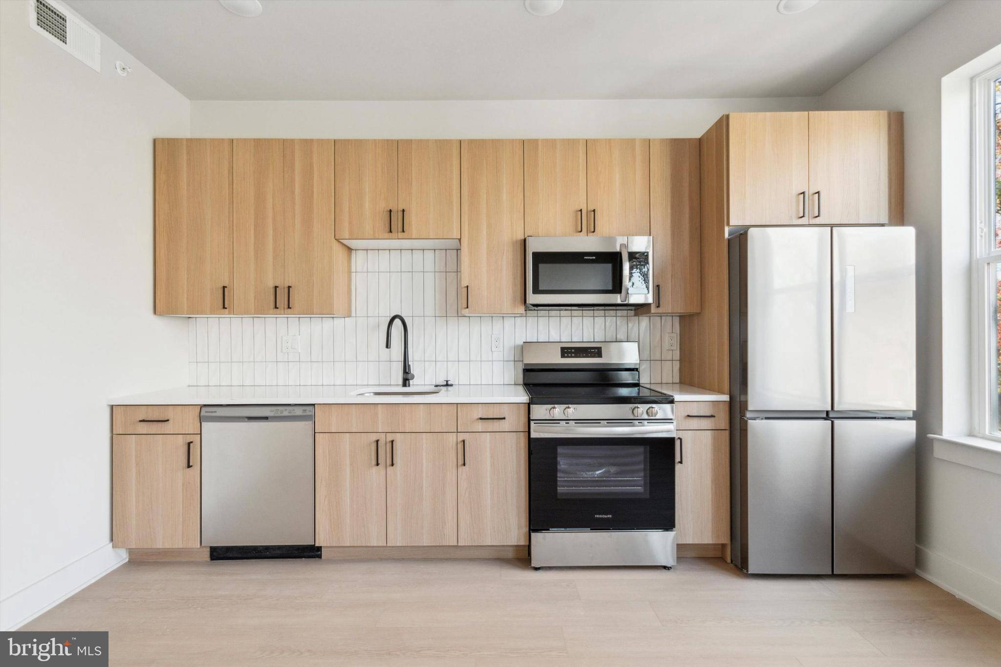 Philadelphia, PA 19144,5521 WAYNE AVE #601