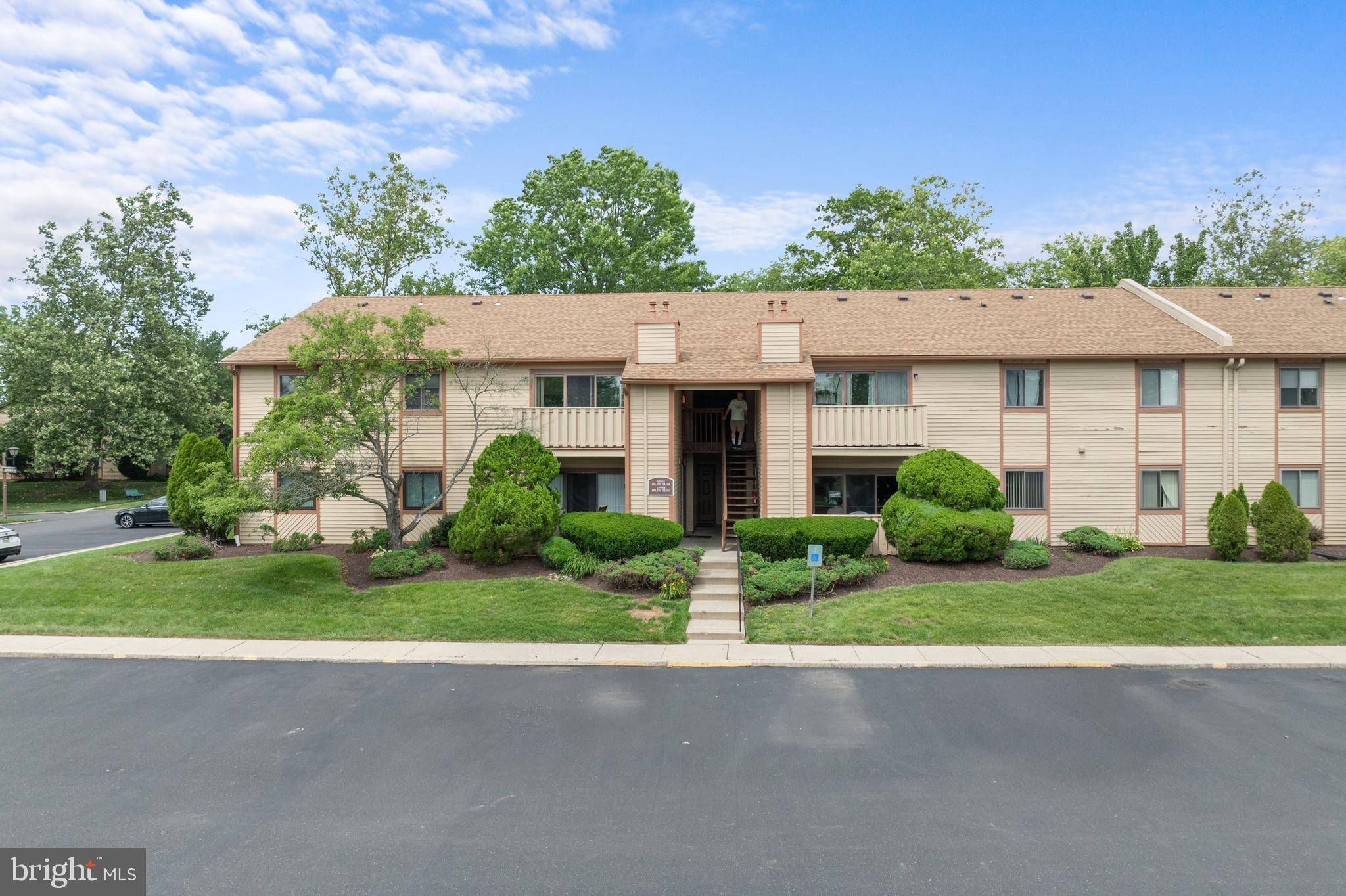 Lansdale, PA 19446,116 HICKORY CT