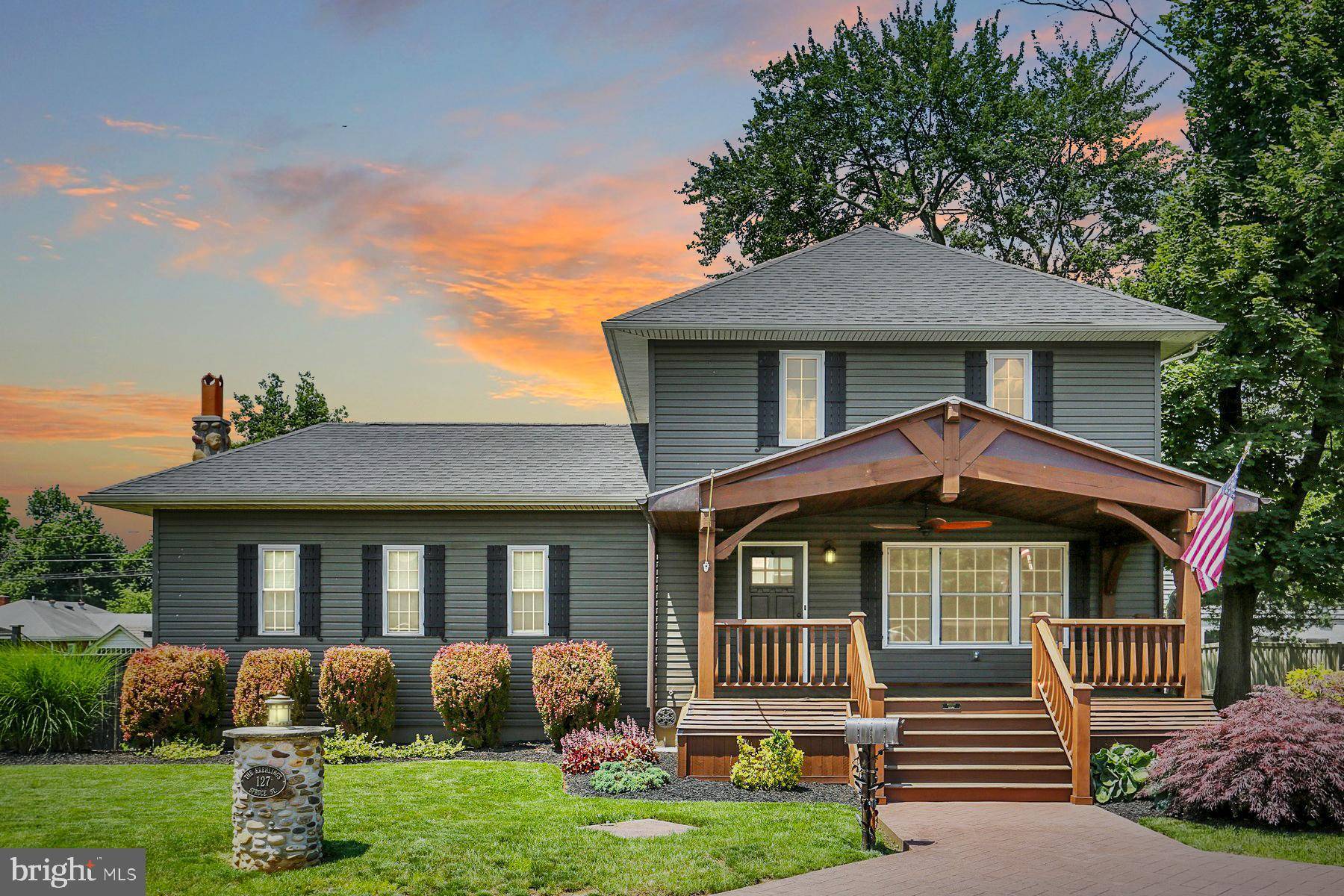 Middletown, PA 17057,127 SPRUCE ST