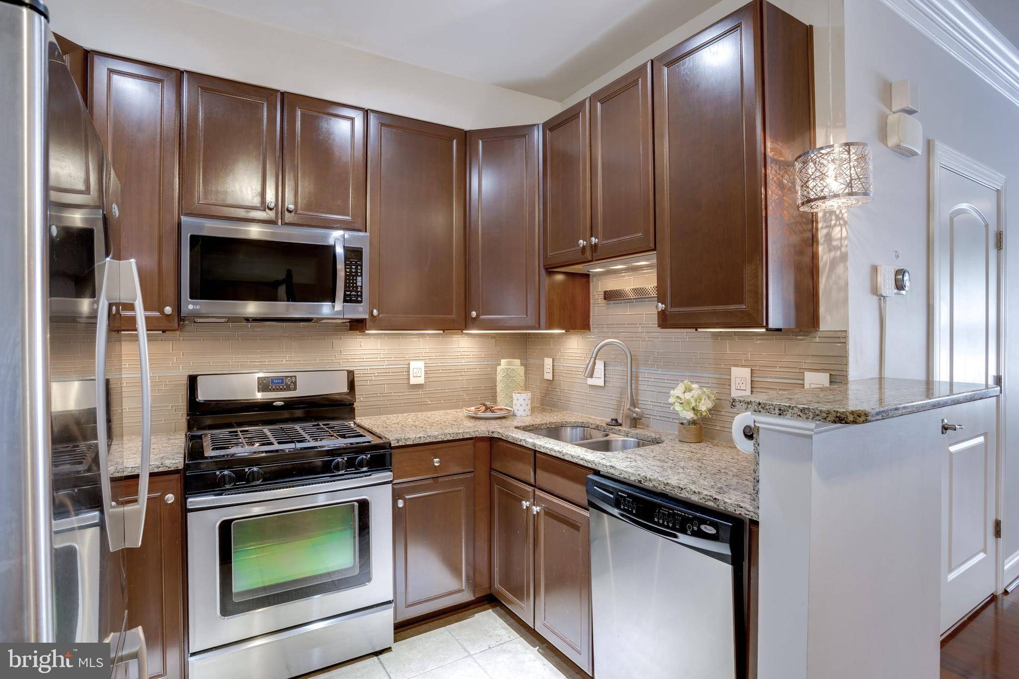 Woodbridge, VA 22191,2322 MERSEYSIDE DR