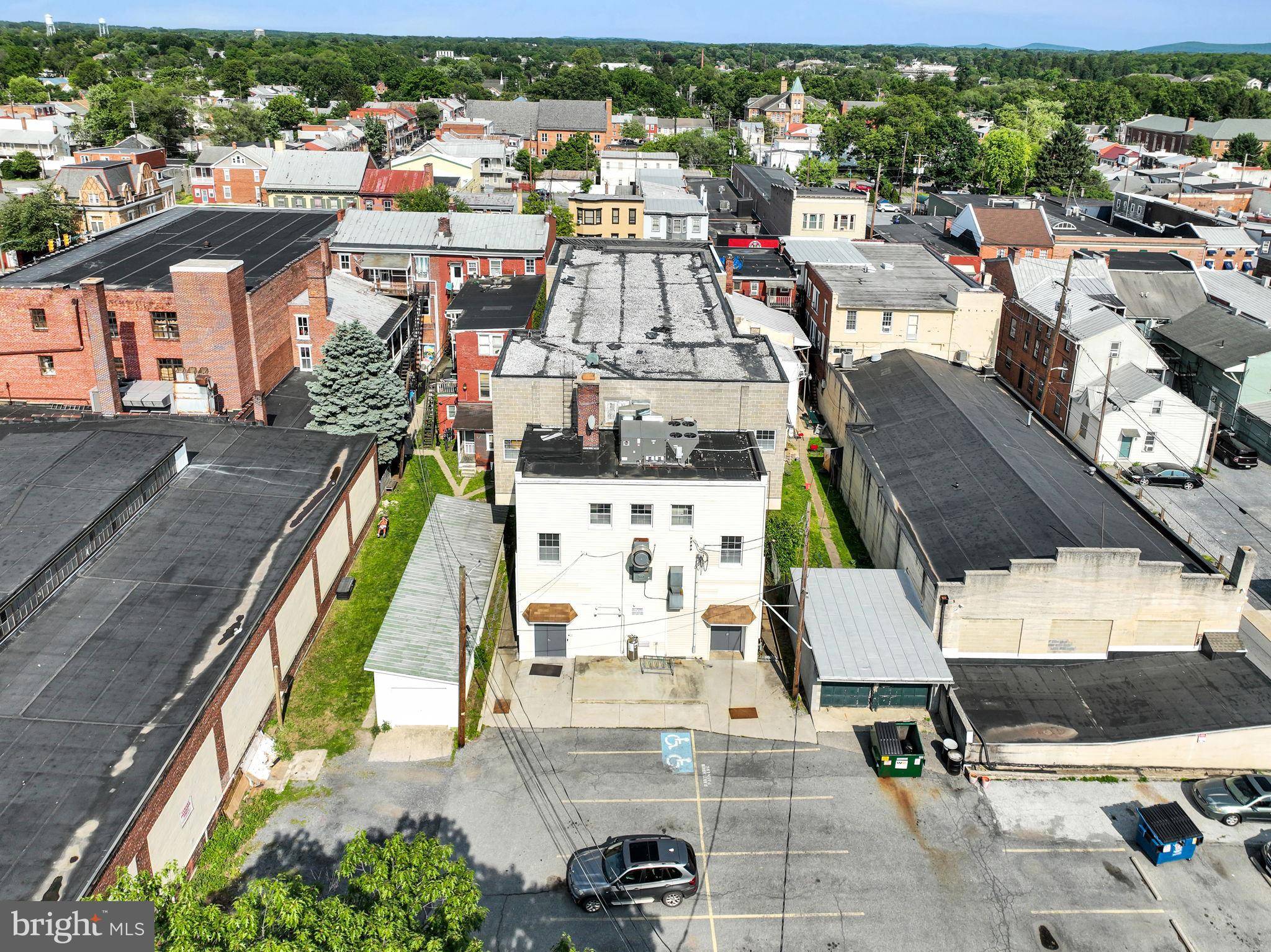 Carlisle, PA 17013,142 HANOVER ST N