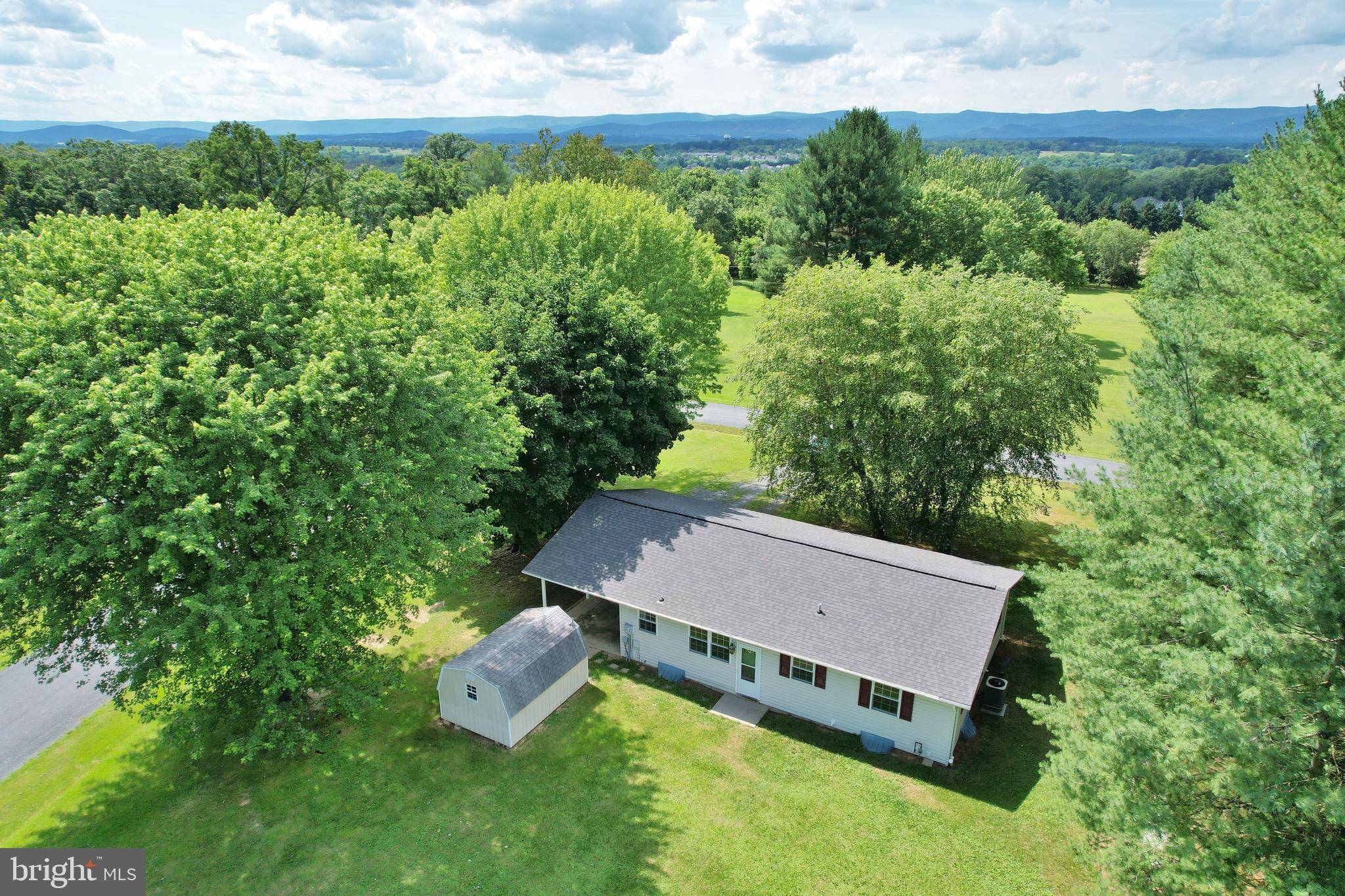Edinburg, VA 22824,107 CRISMAN RD