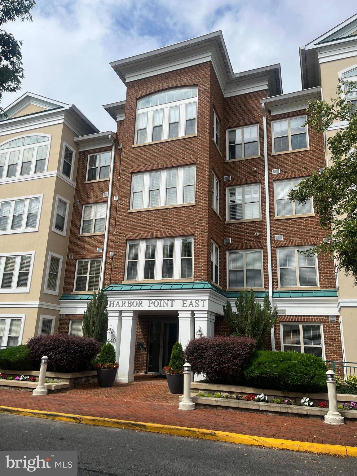 Woodbridge, VA 22191,440 BELMONT BAY DR #116