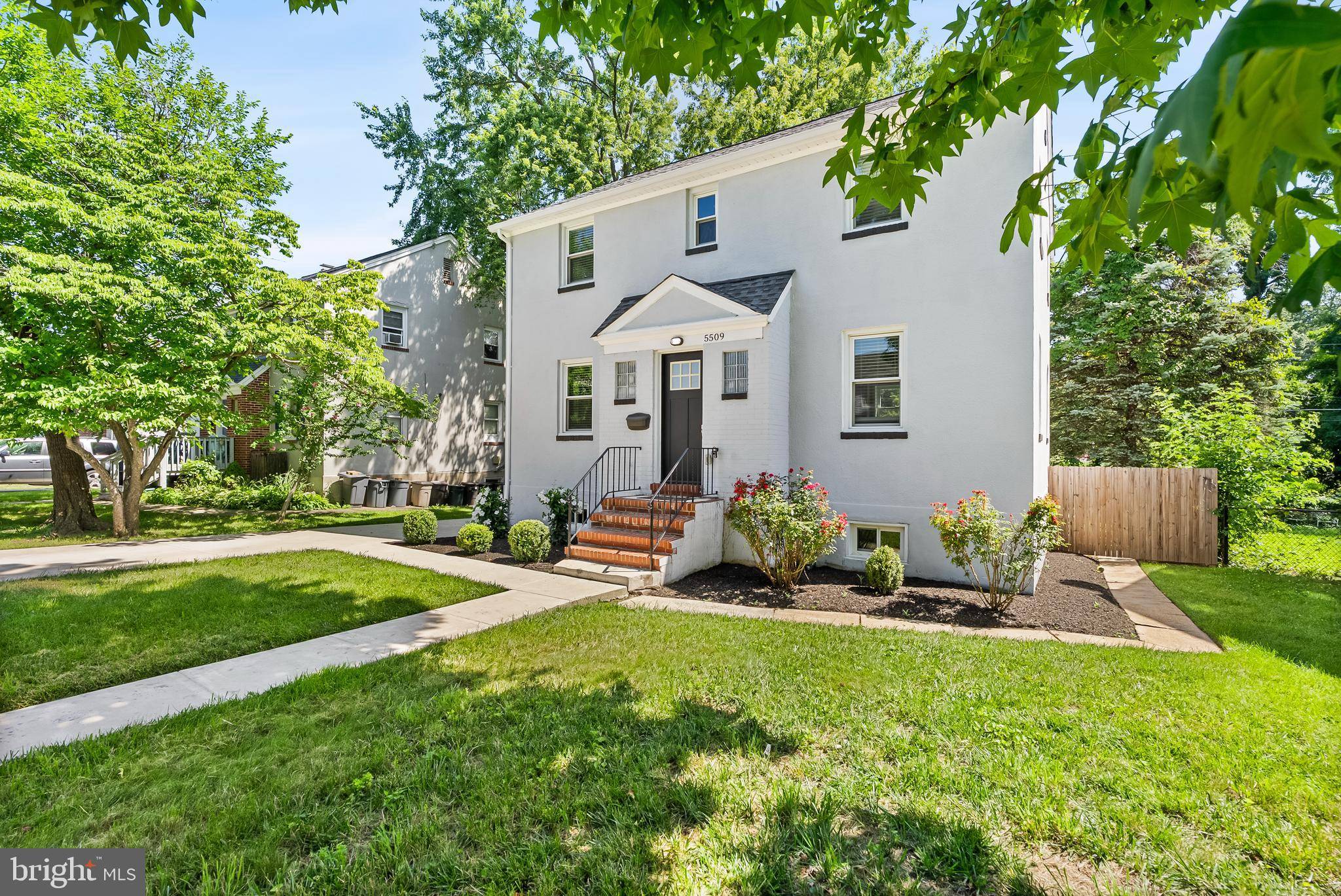 Halethorpe, MD 21227,5509 ASHBOURNE RD