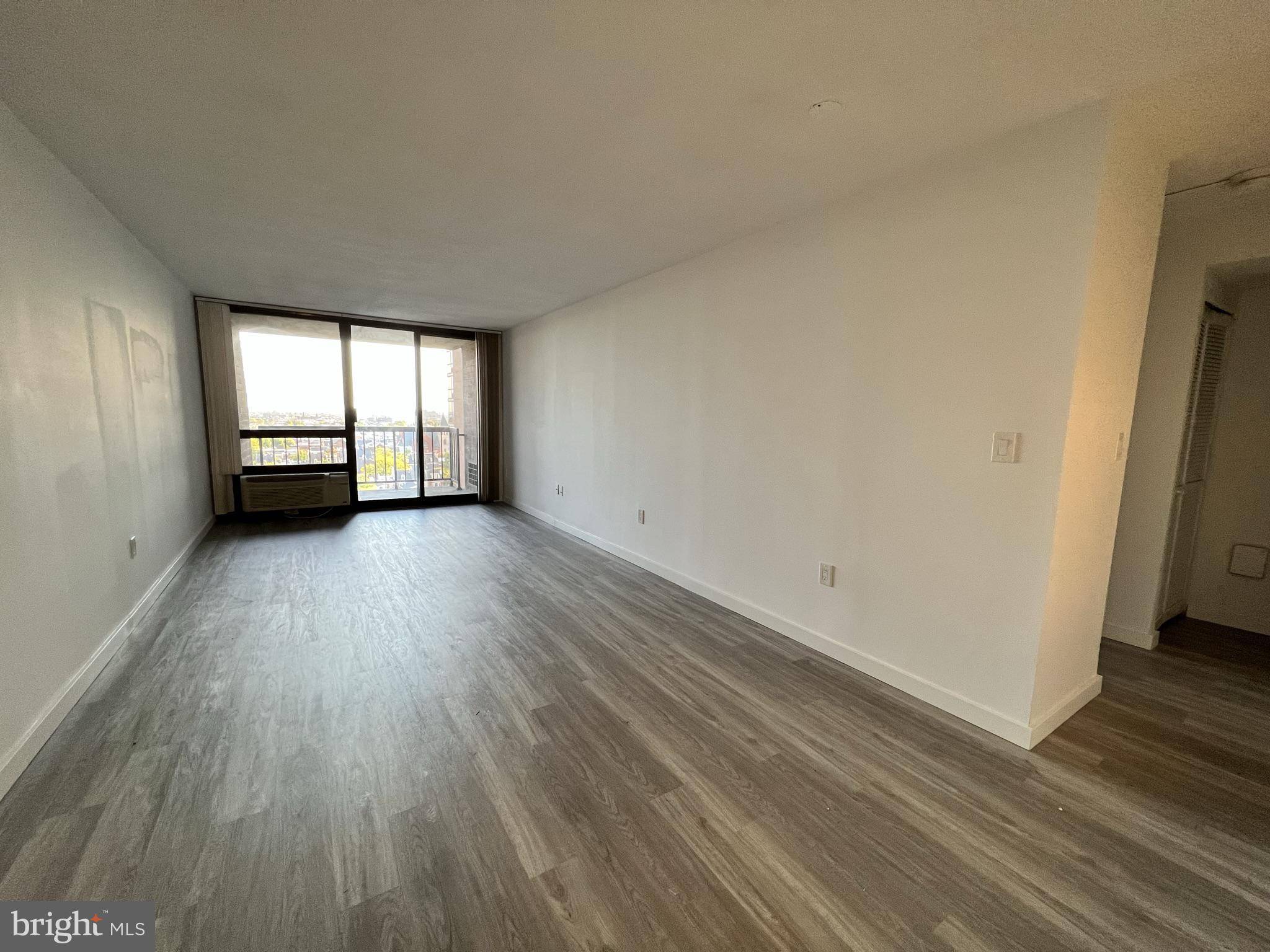 Philadelphia, PA 19106,233 S 6TH ST #1312B