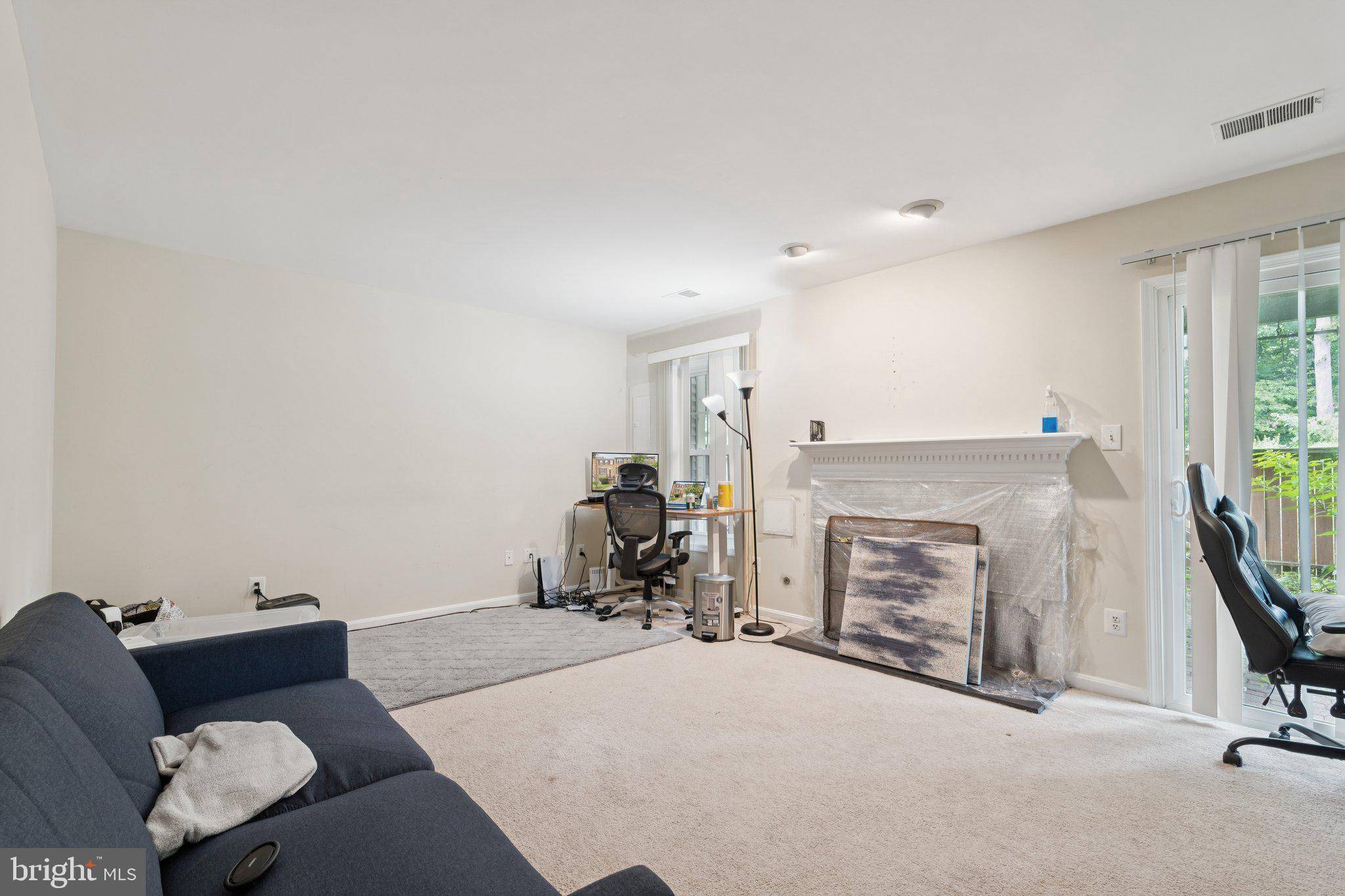 Fairfax, VA 22033,4262 FOX LAKE DR