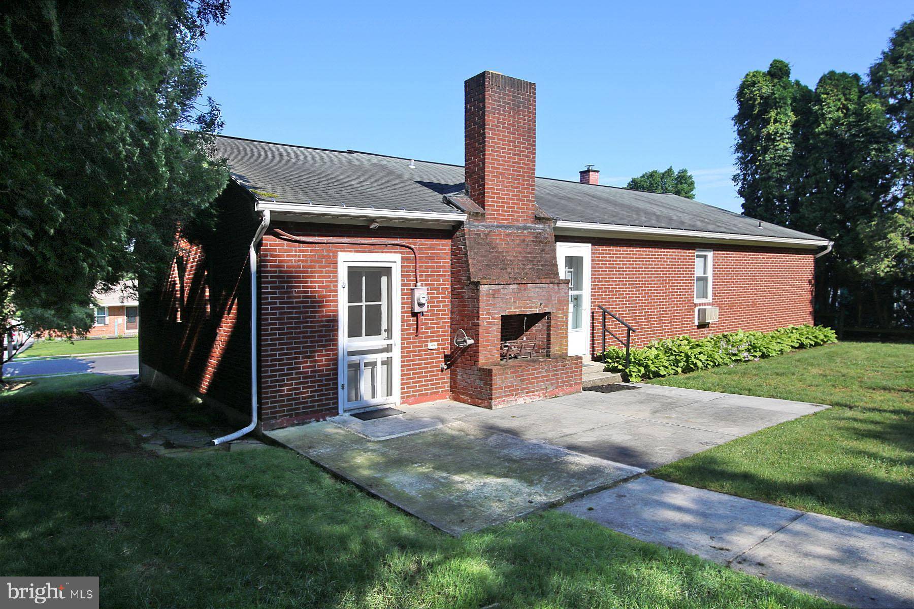 Lebanon, PA 17042,326 S 13TH ST