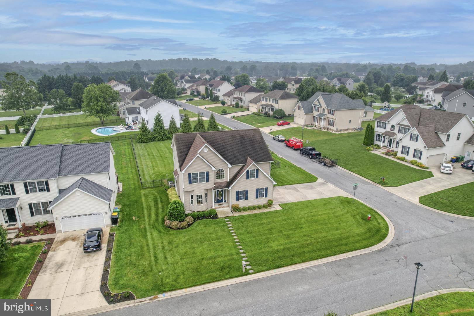 Dover, DE 19901,163 MANNERING DR