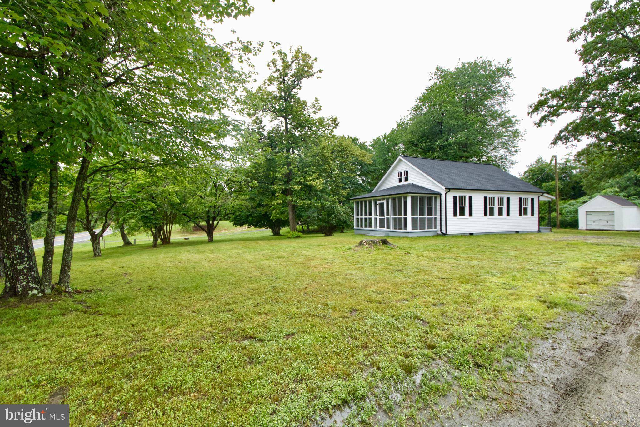 Woodford, VA 22580,7244 FREDERICKSBURG TPKE