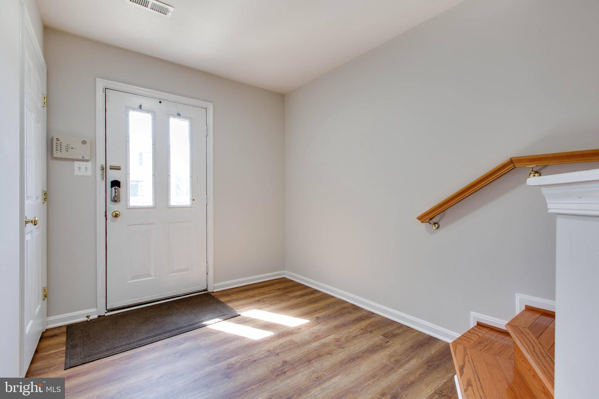 Hanover, MD 21076,7552 MORAINE DR