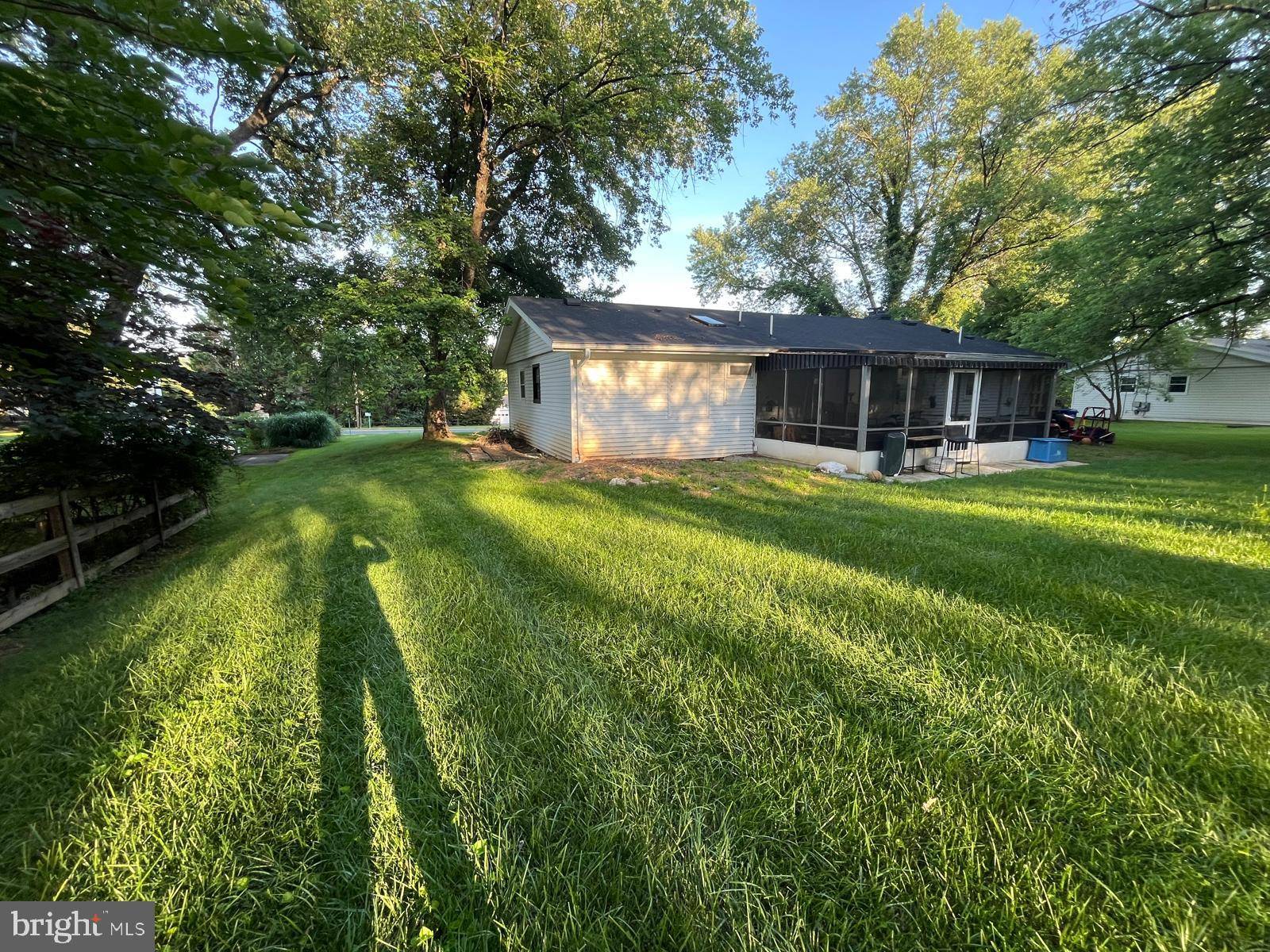 Derwood, MD 20855,17908 MUNCASTER RD